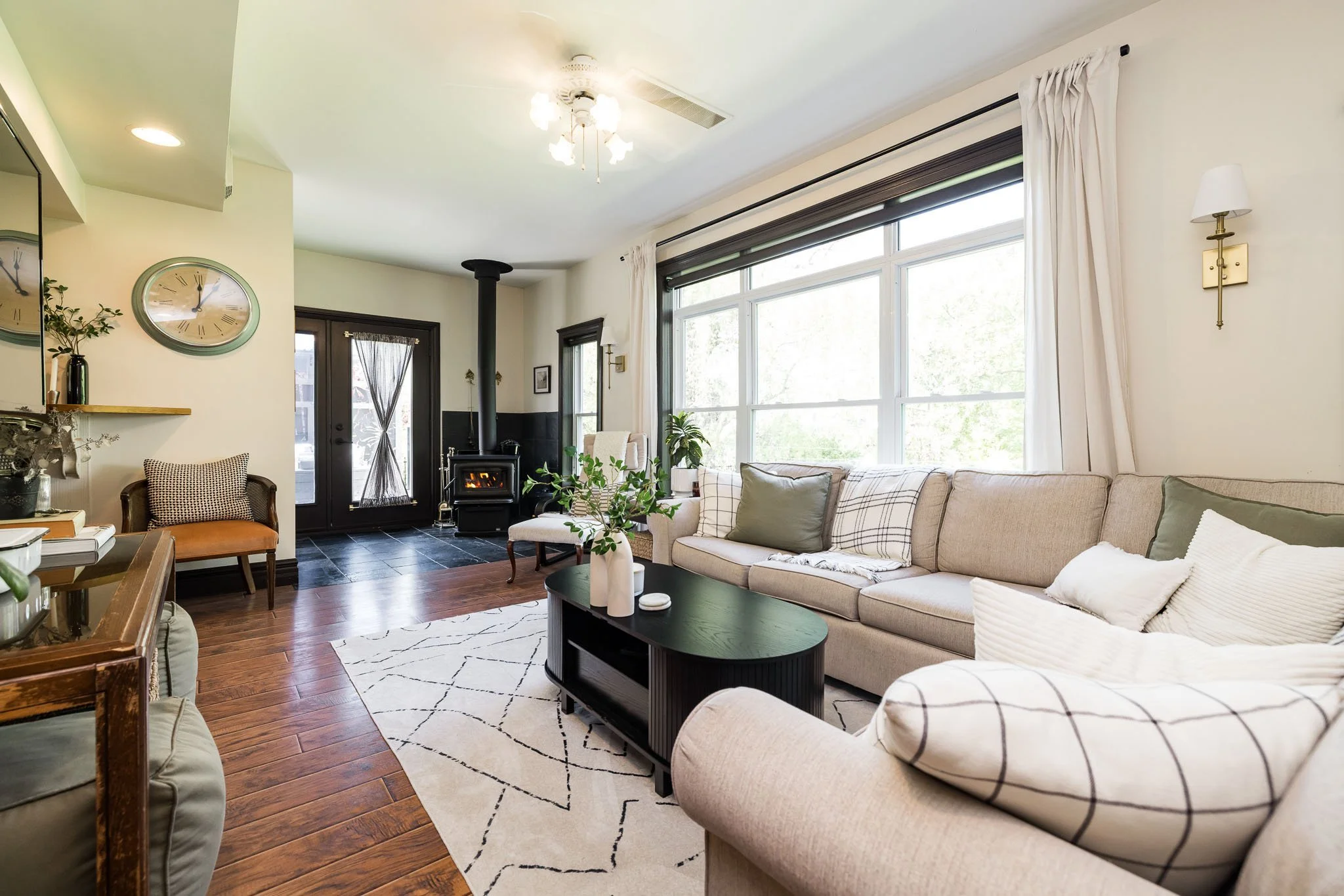 85 South St_032.jpg