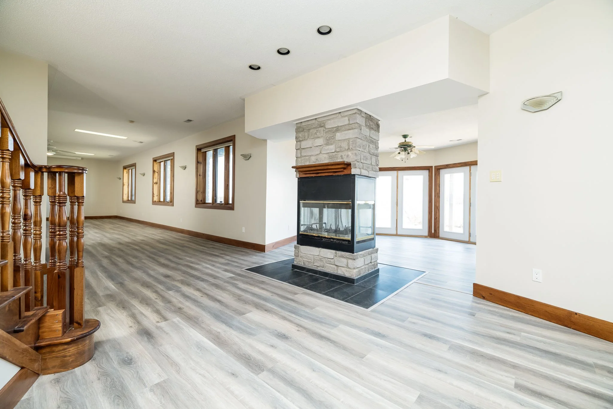 605 Big Rideau_049.jpg