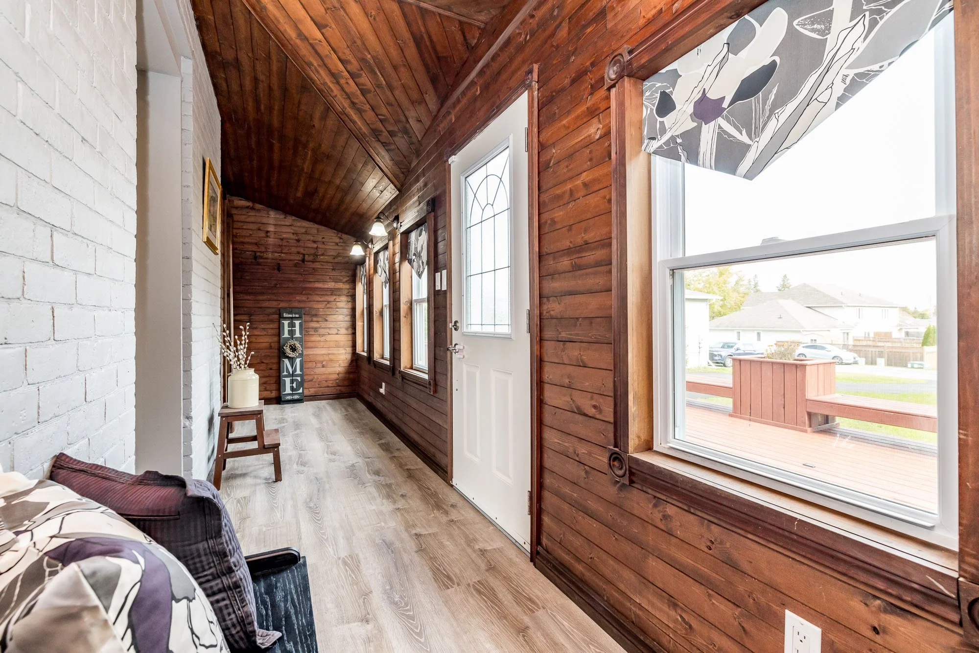 294 Dumbrille__018.jpg