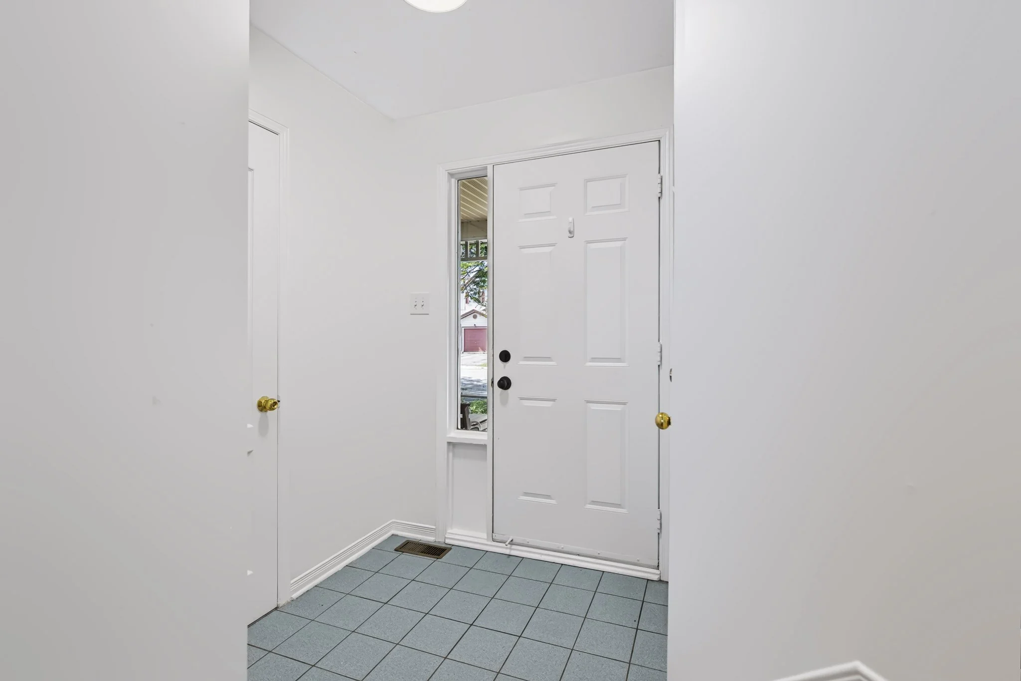 105 Crampton_0006.jpg