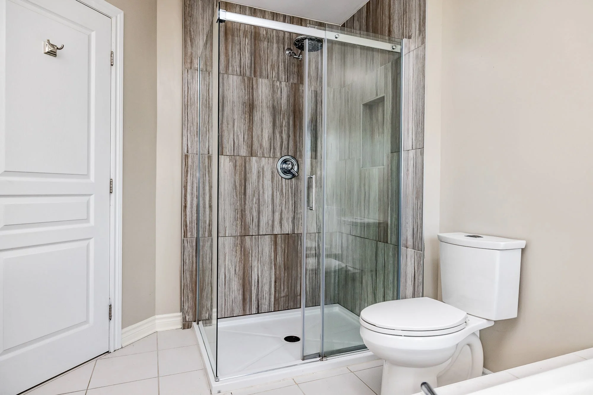 407 Foxhall__039.jpg