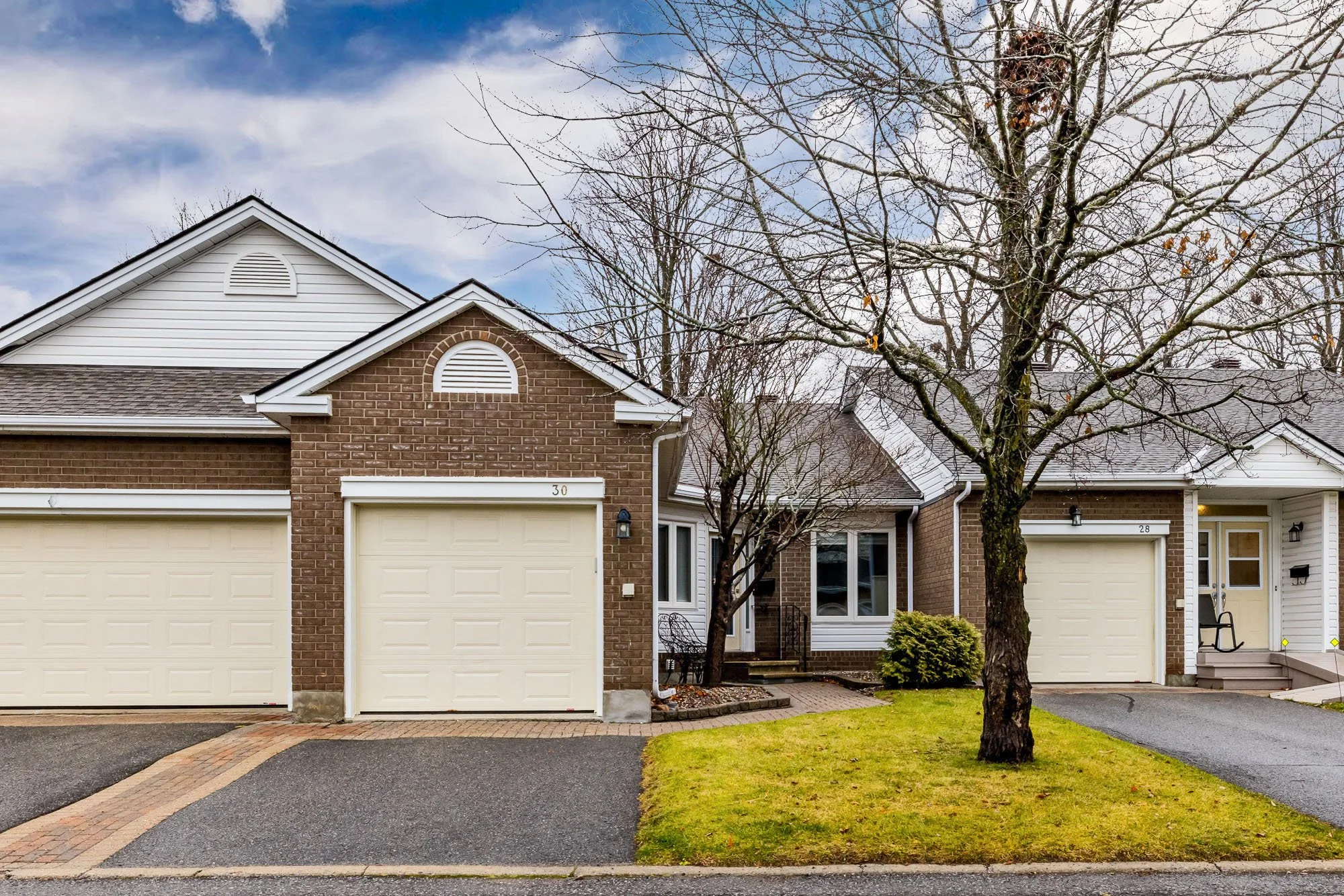 30 Grand Cedar__001.jpg