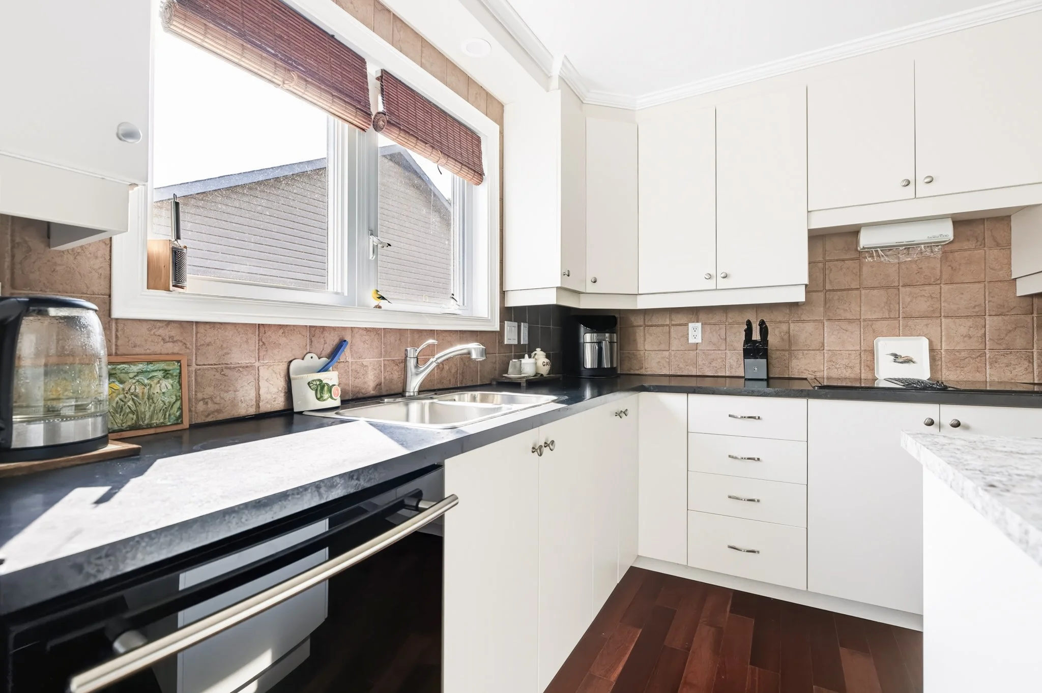212 Wellington_0010.jpg