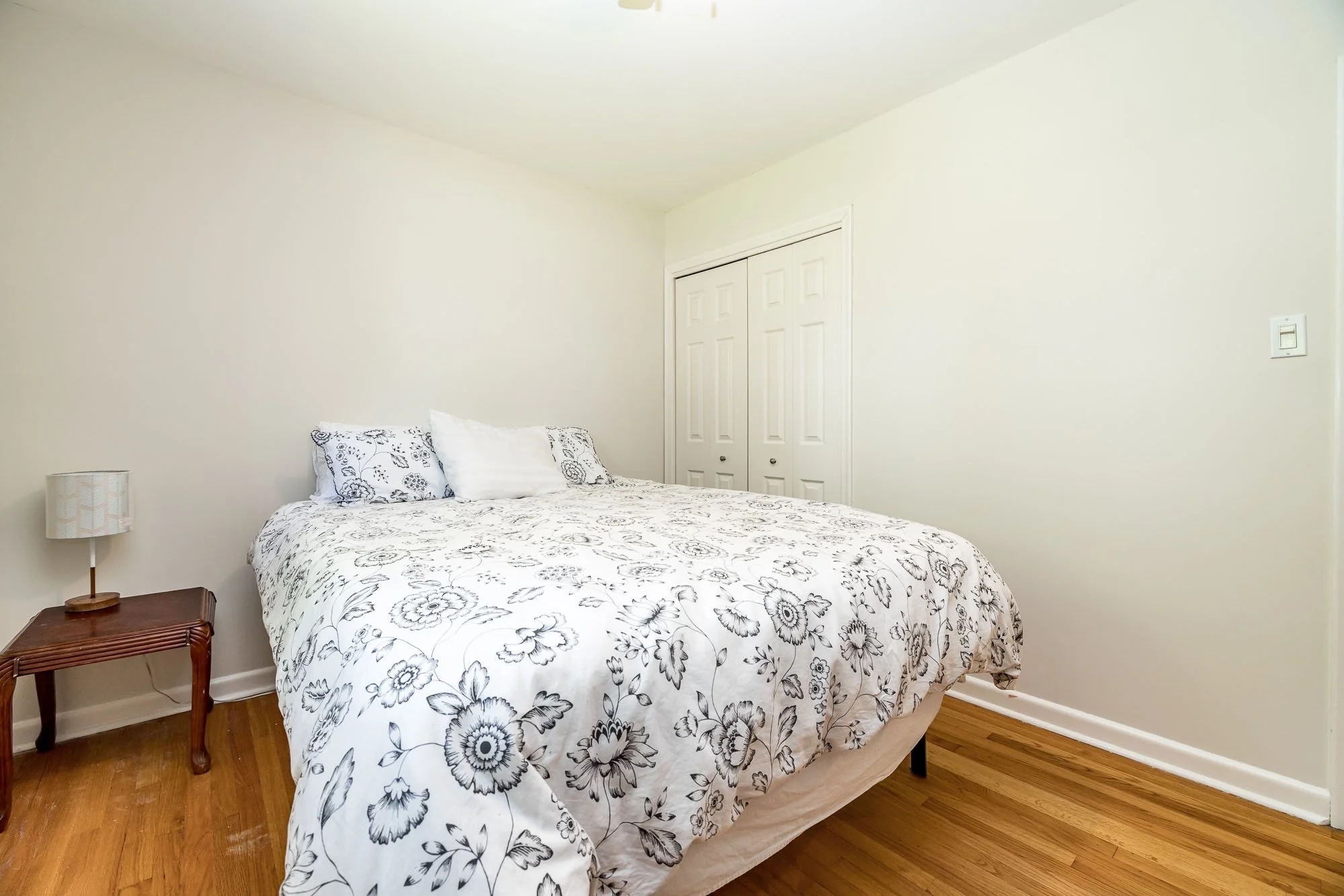 2740 Moncton_021.jpg