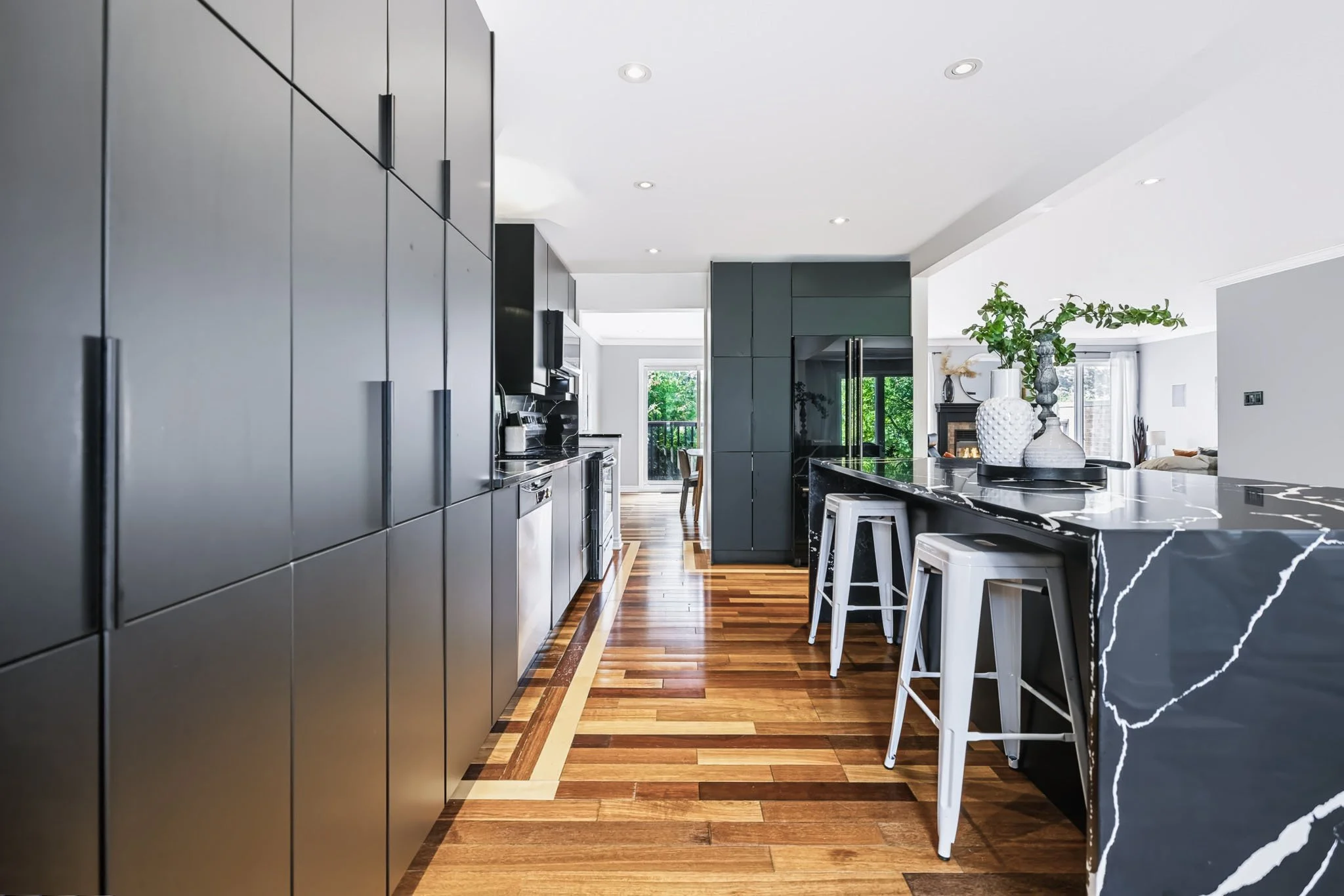 17 Catherwood_0025.jpg