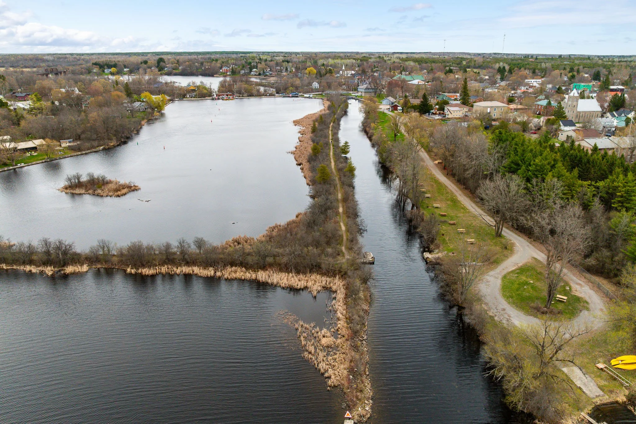 318 Main St W_066.jpg