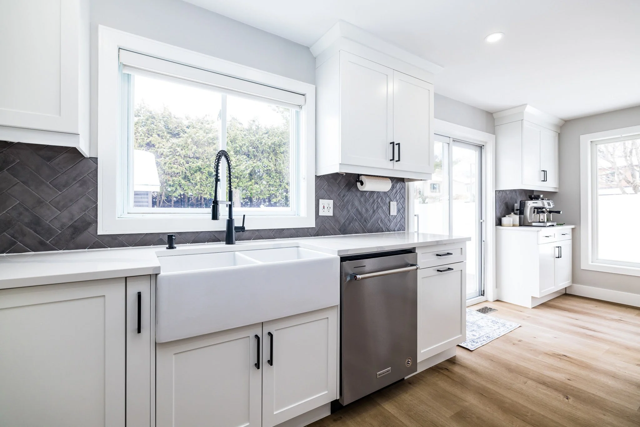 6066 Ridgelea_026.jpg