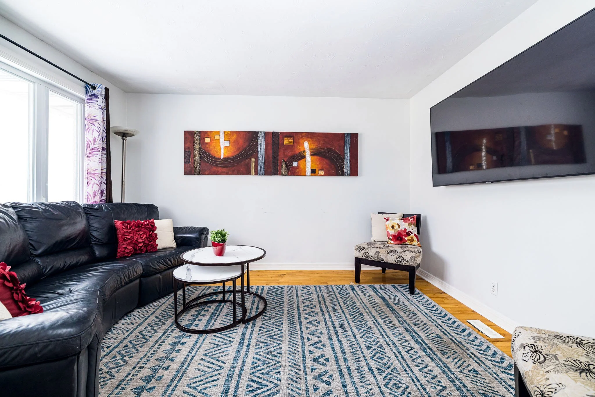 1052 Notre Dame_007.jpg