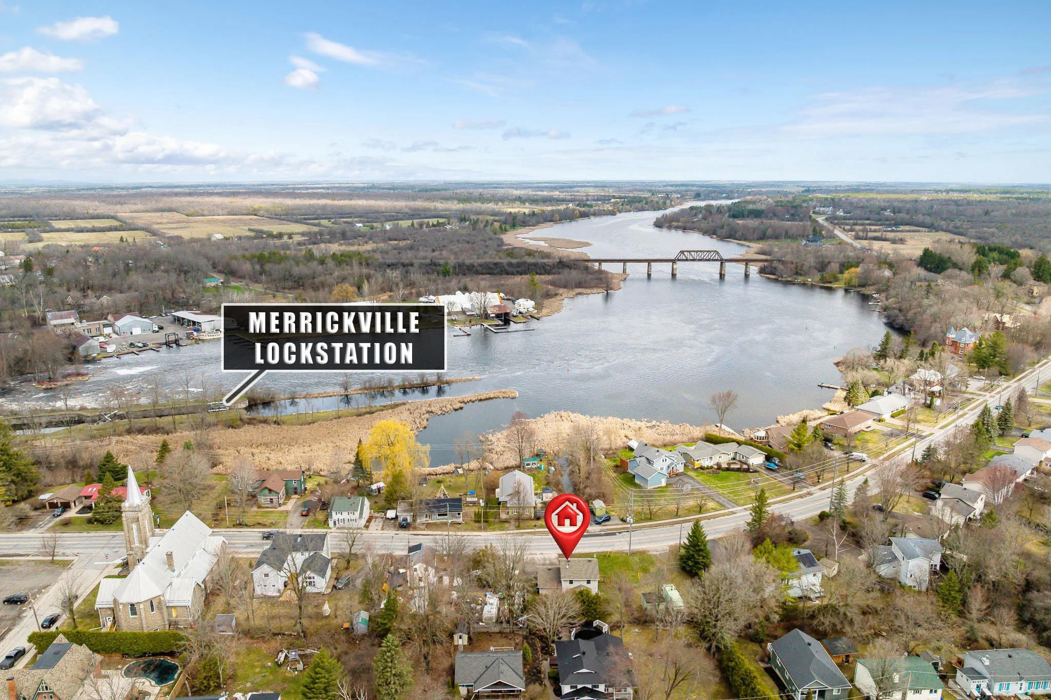 318 Main St E_048.jpg