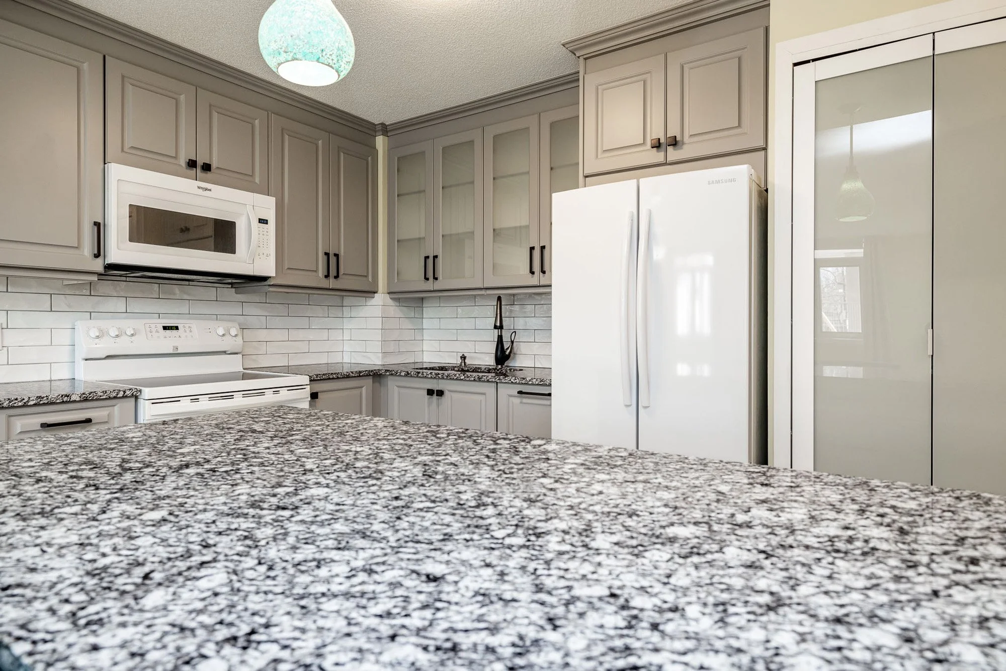 1025 Grenon 115_015.jpg