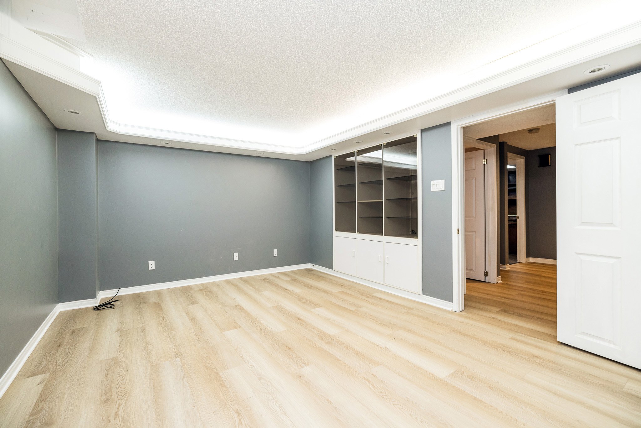 375 River Ridge_085.jpg