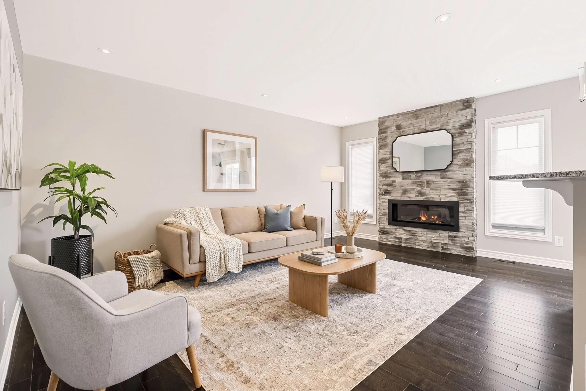 106 Santolina_0011staged.jpg