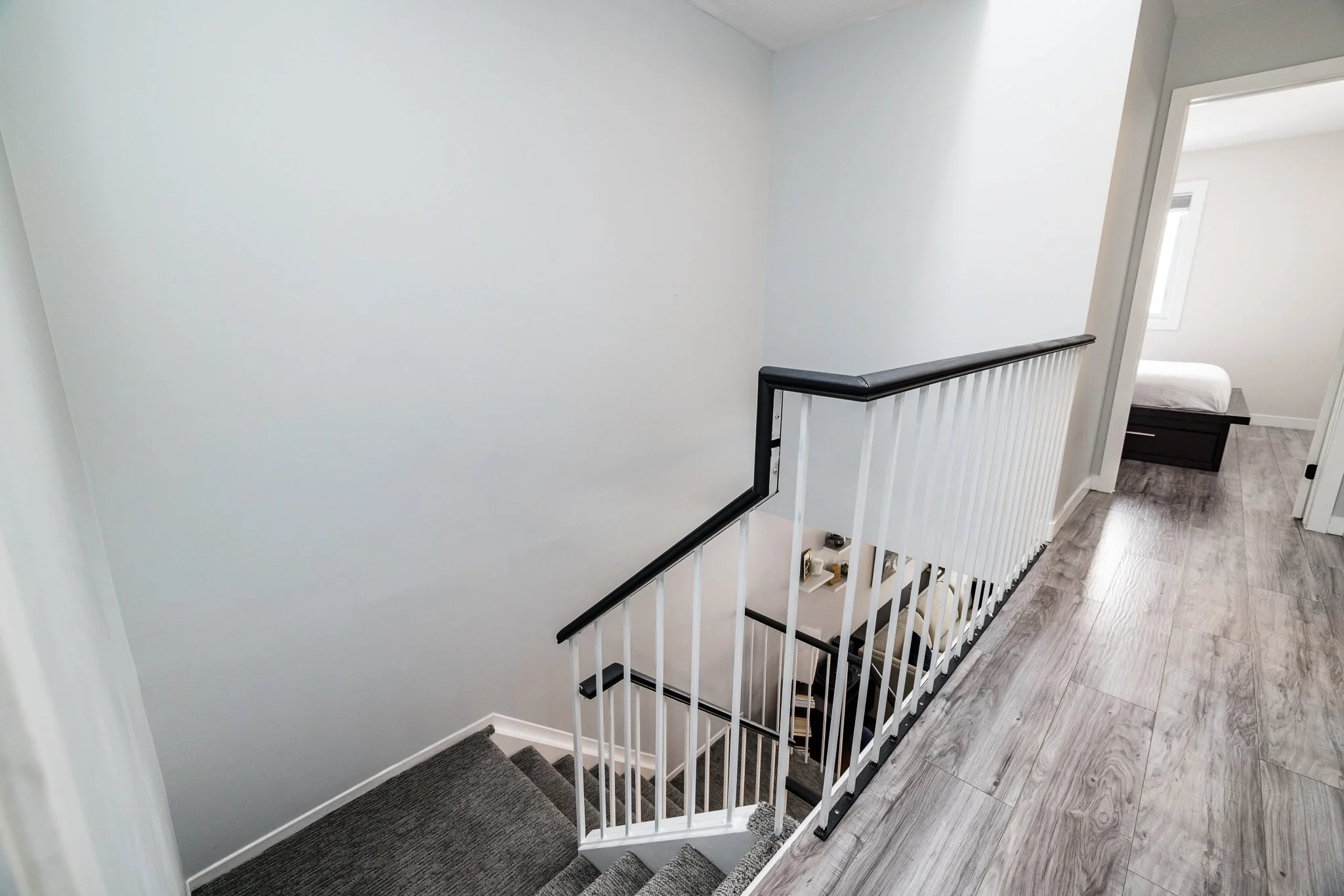 128 Pickwick_027.jpg