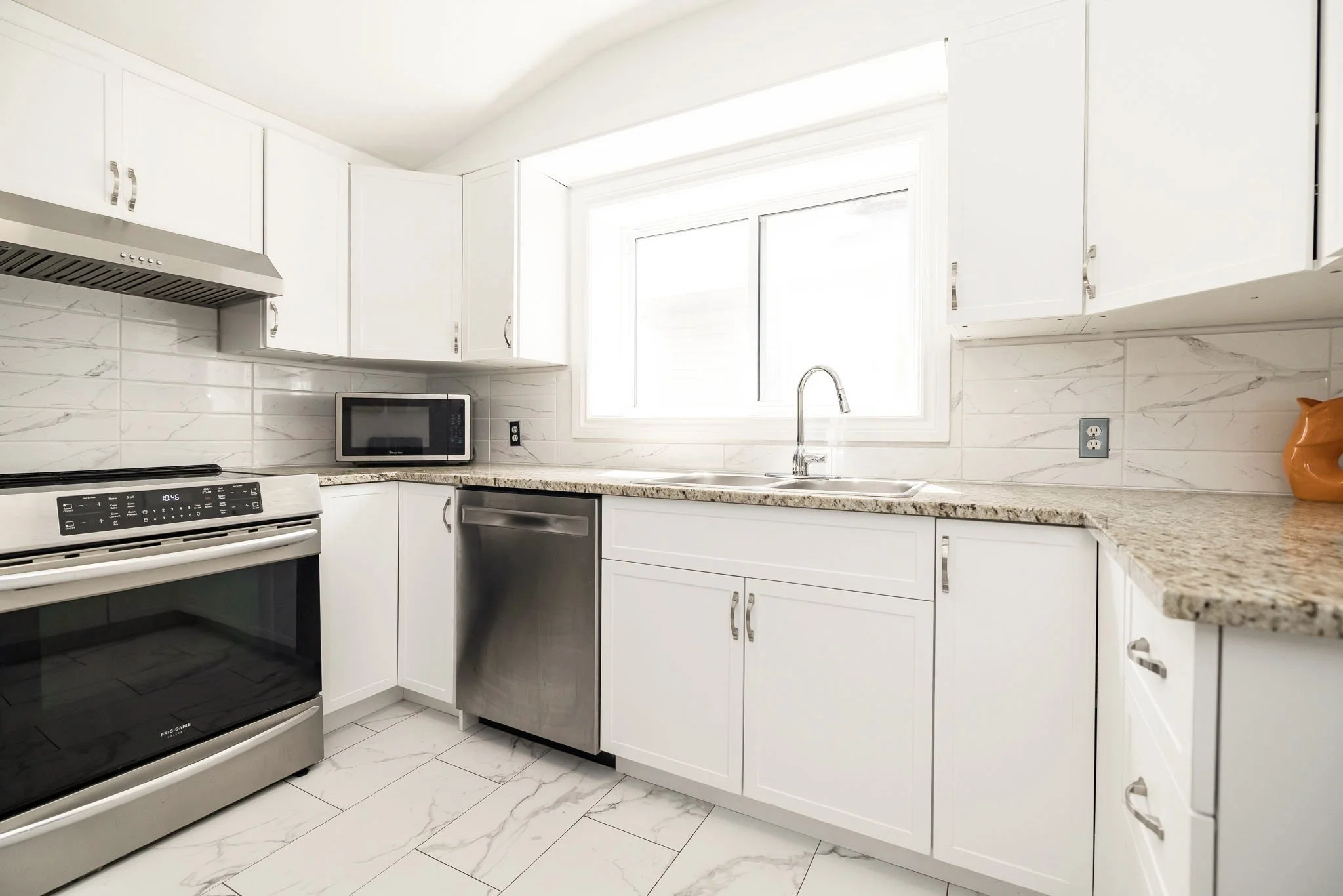 75 Wilson St W_019.jpg
