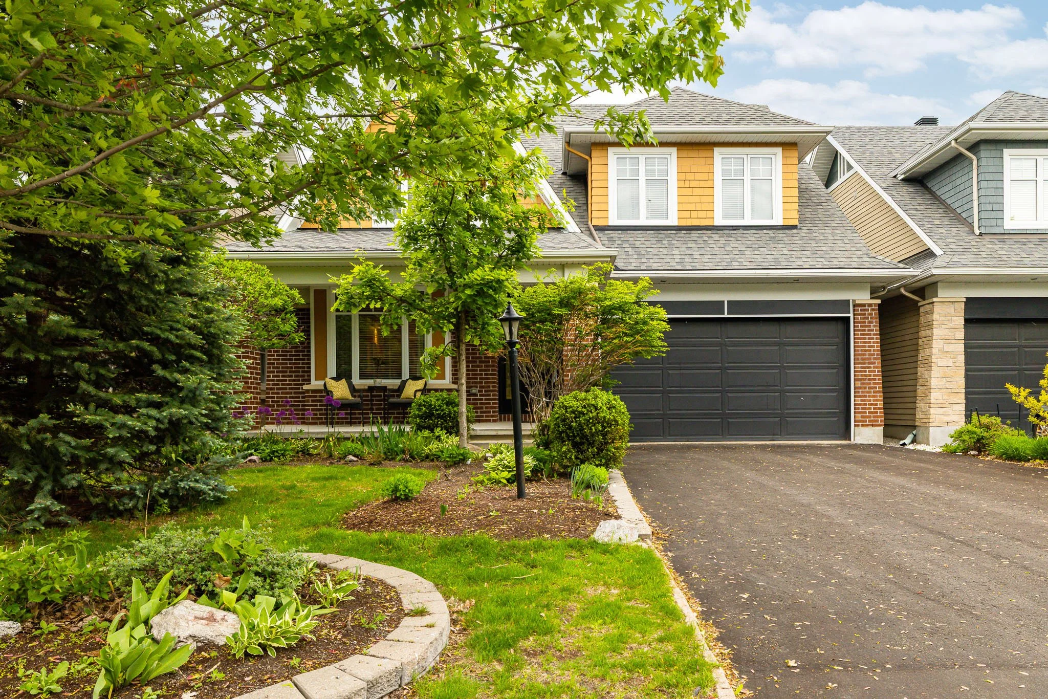 36 Oakbriar_007.jpg