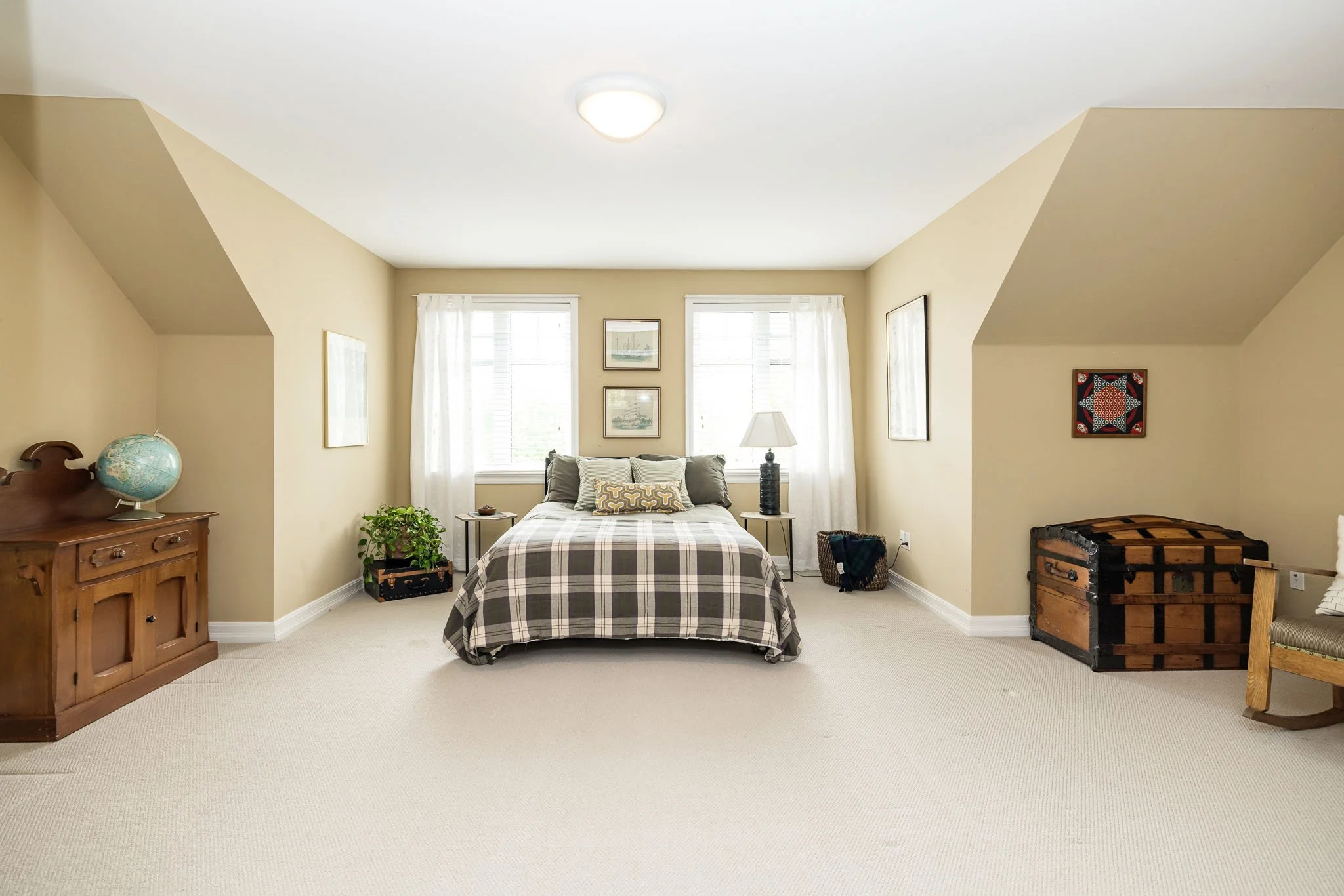 36 Oakbriar_054.jpg