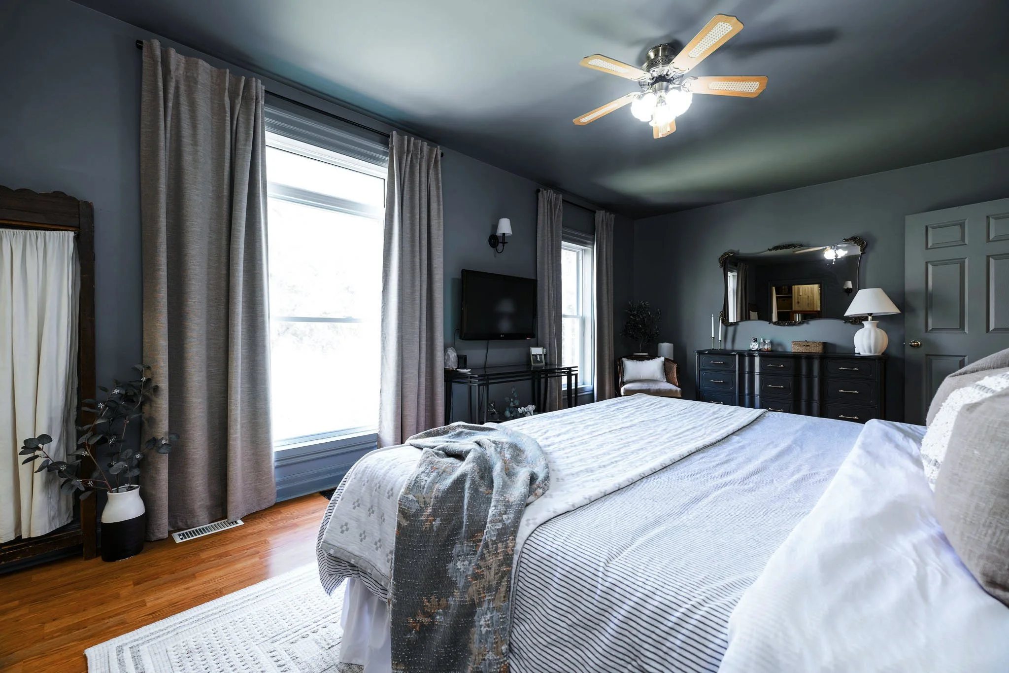85 South St_051.jpg