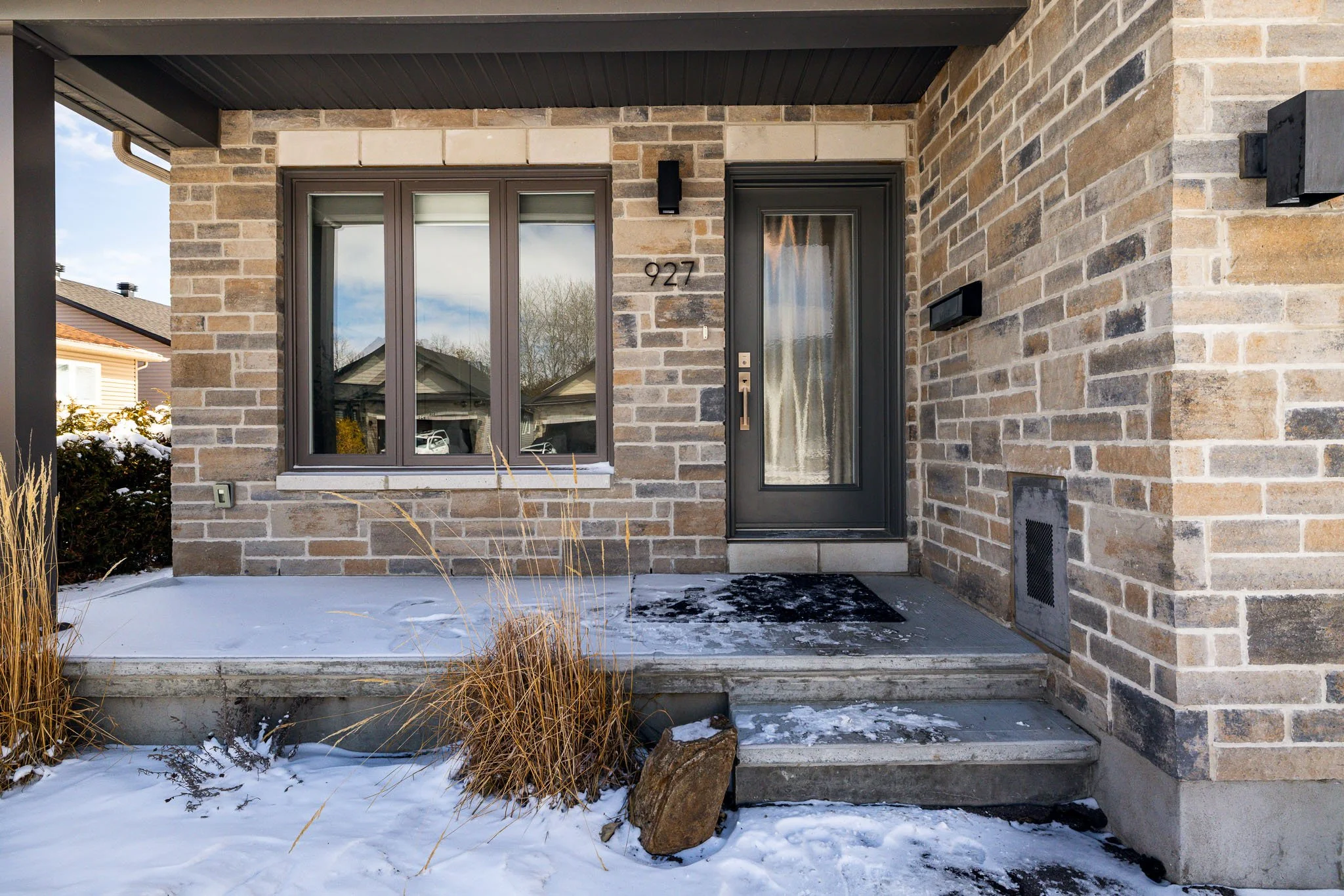 927 Leishman_002.jpg