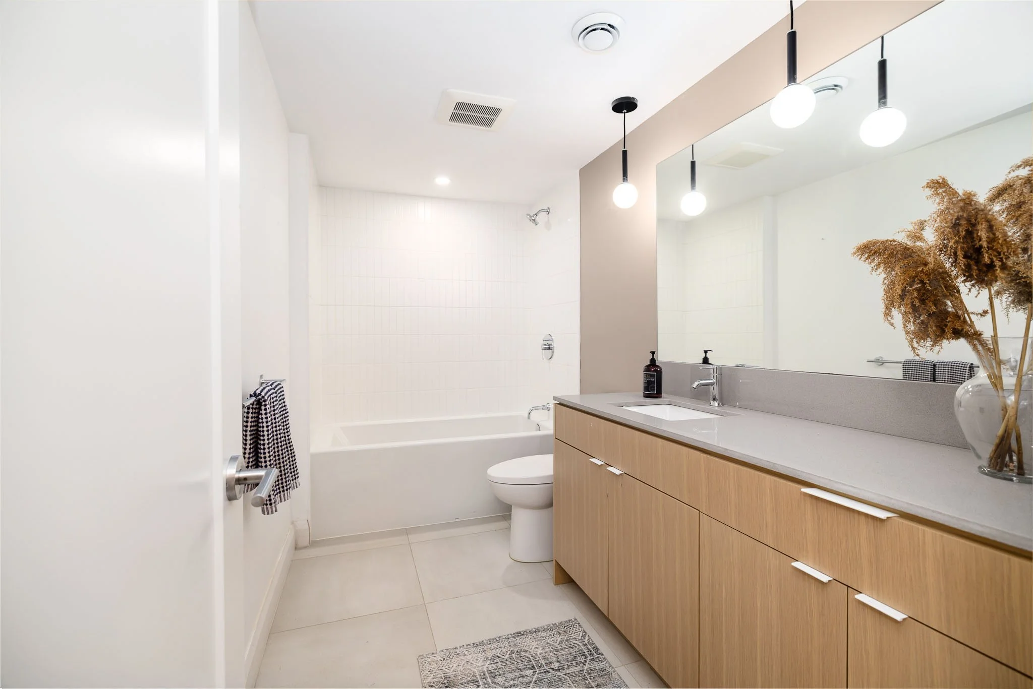 11a Carleton Cathcart_103.jpg