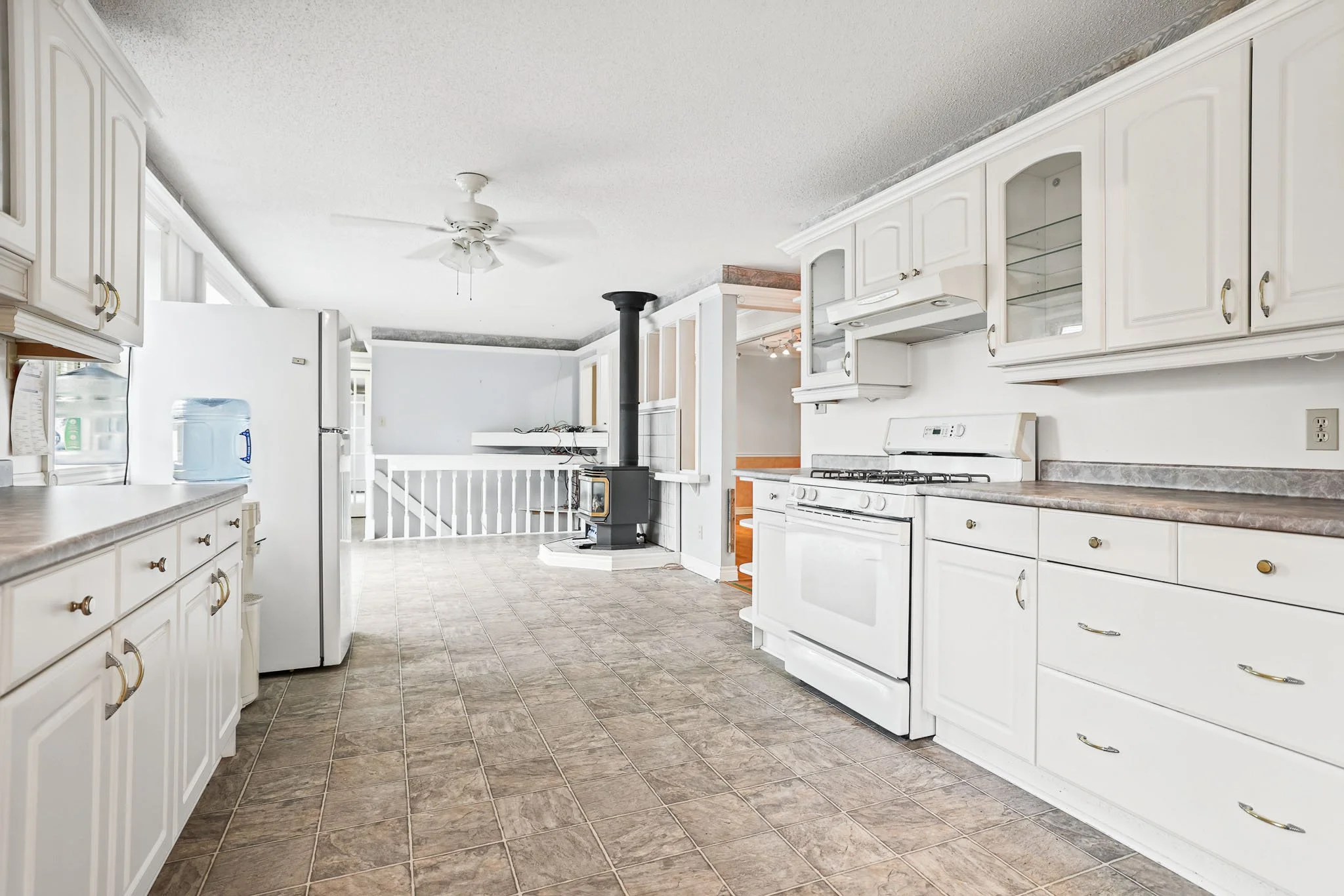 589 River Rd__0032.jpg