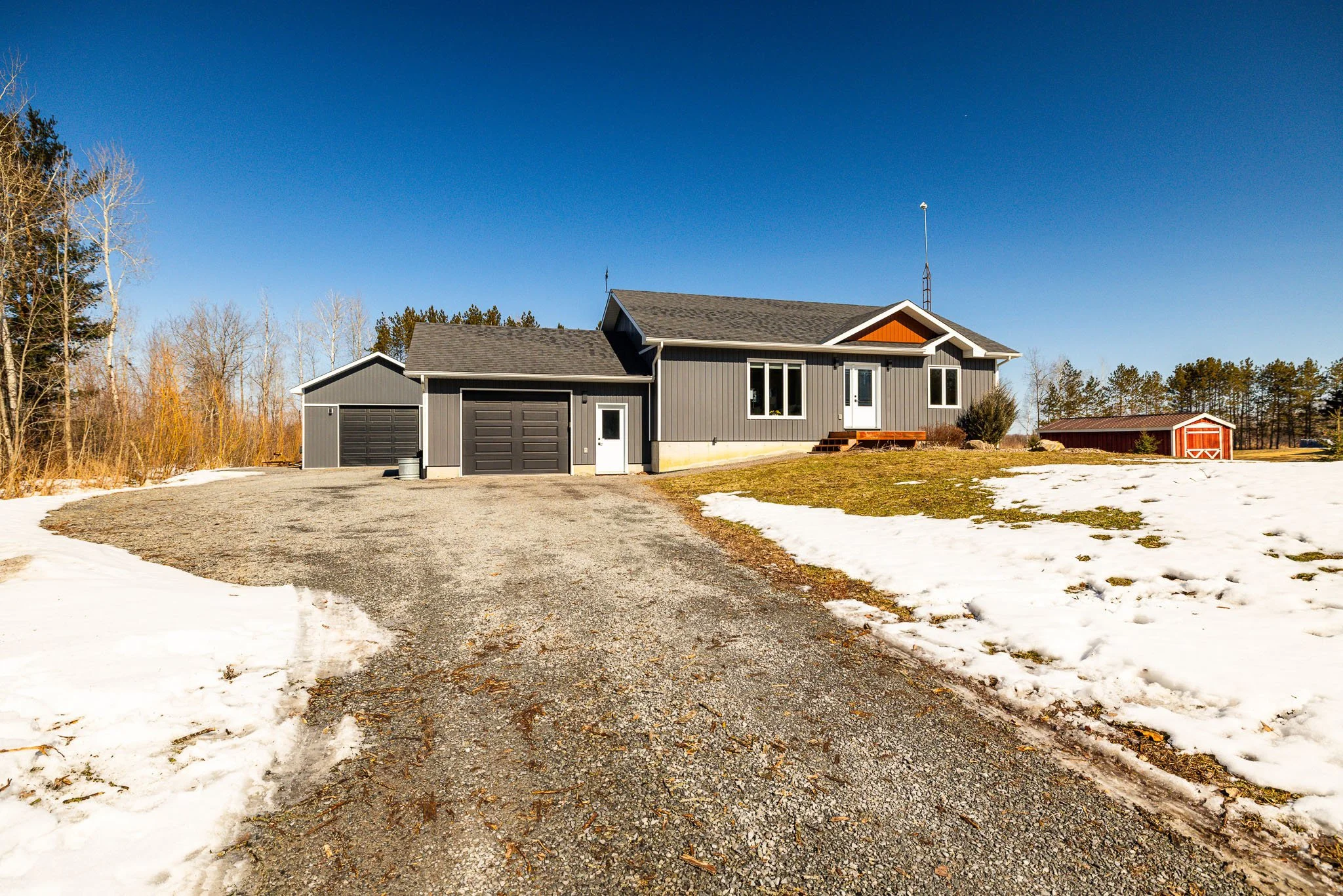 10625 Loughlin_009.jpg