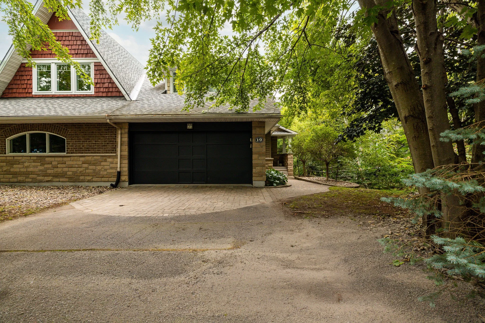 119 Creeks End_0003.jpg