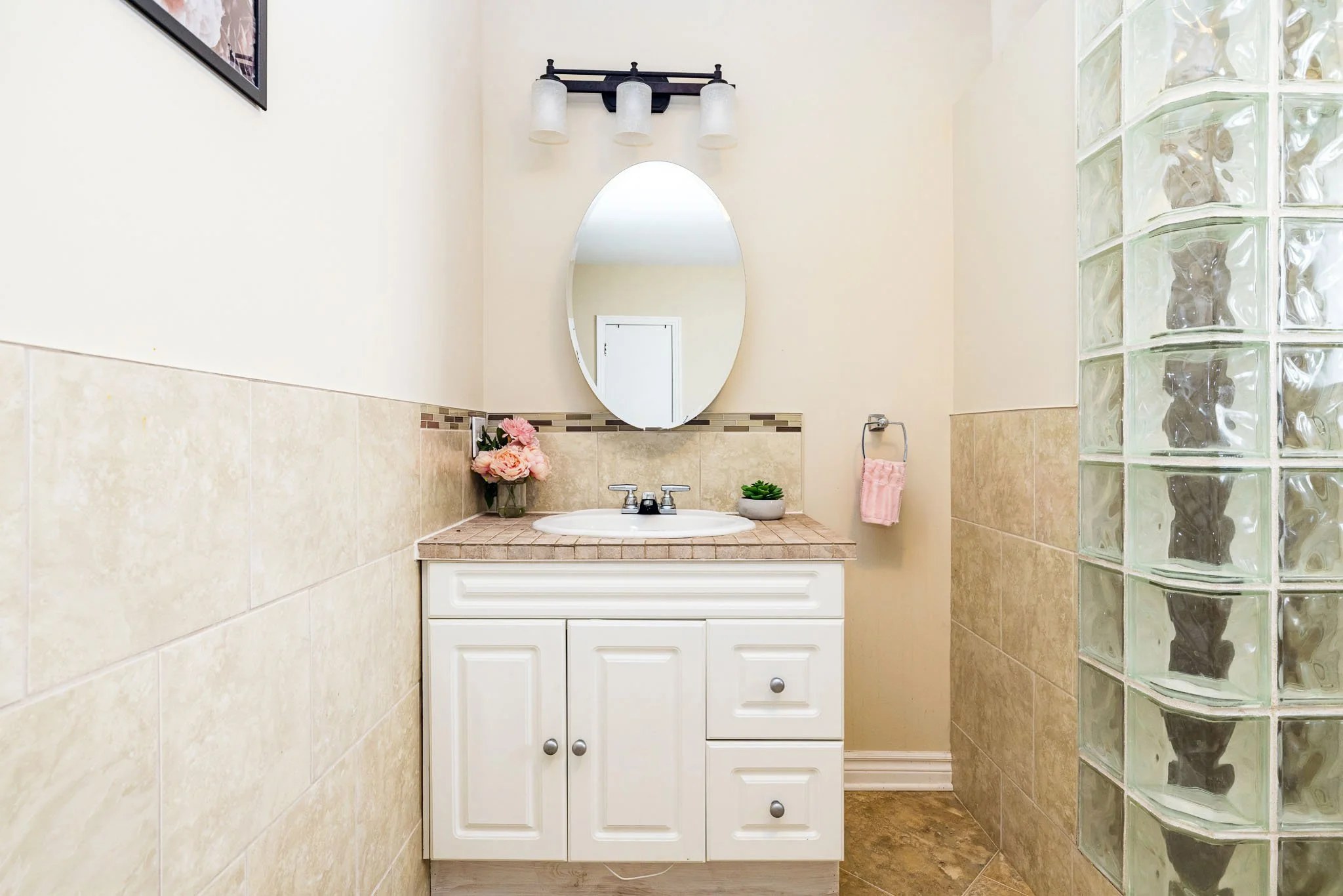 1052 Notre Dame_022.jpg