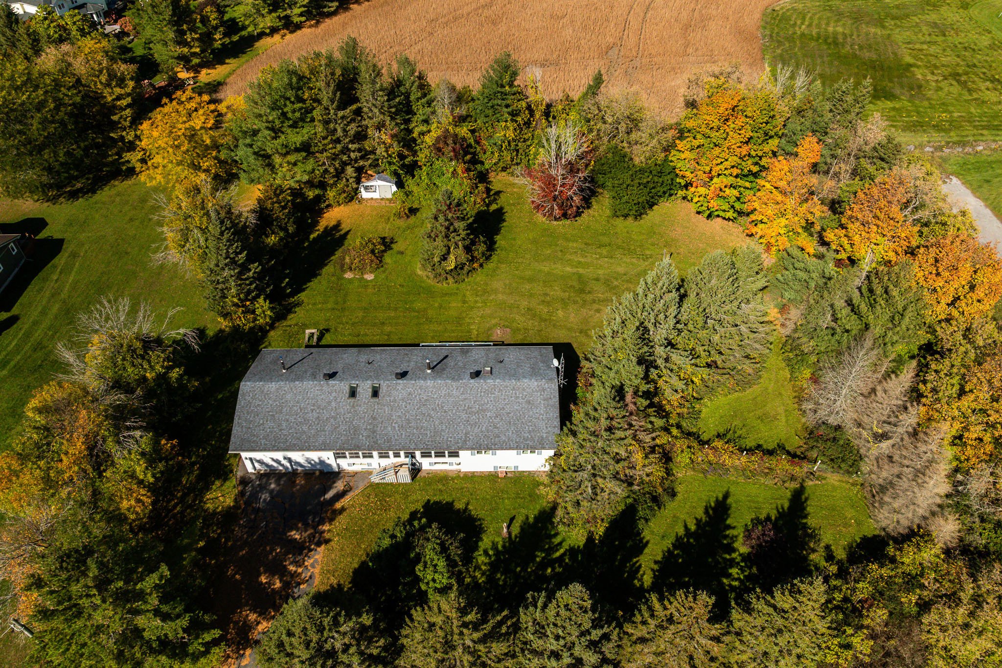 589 River Rd__0007.jpg