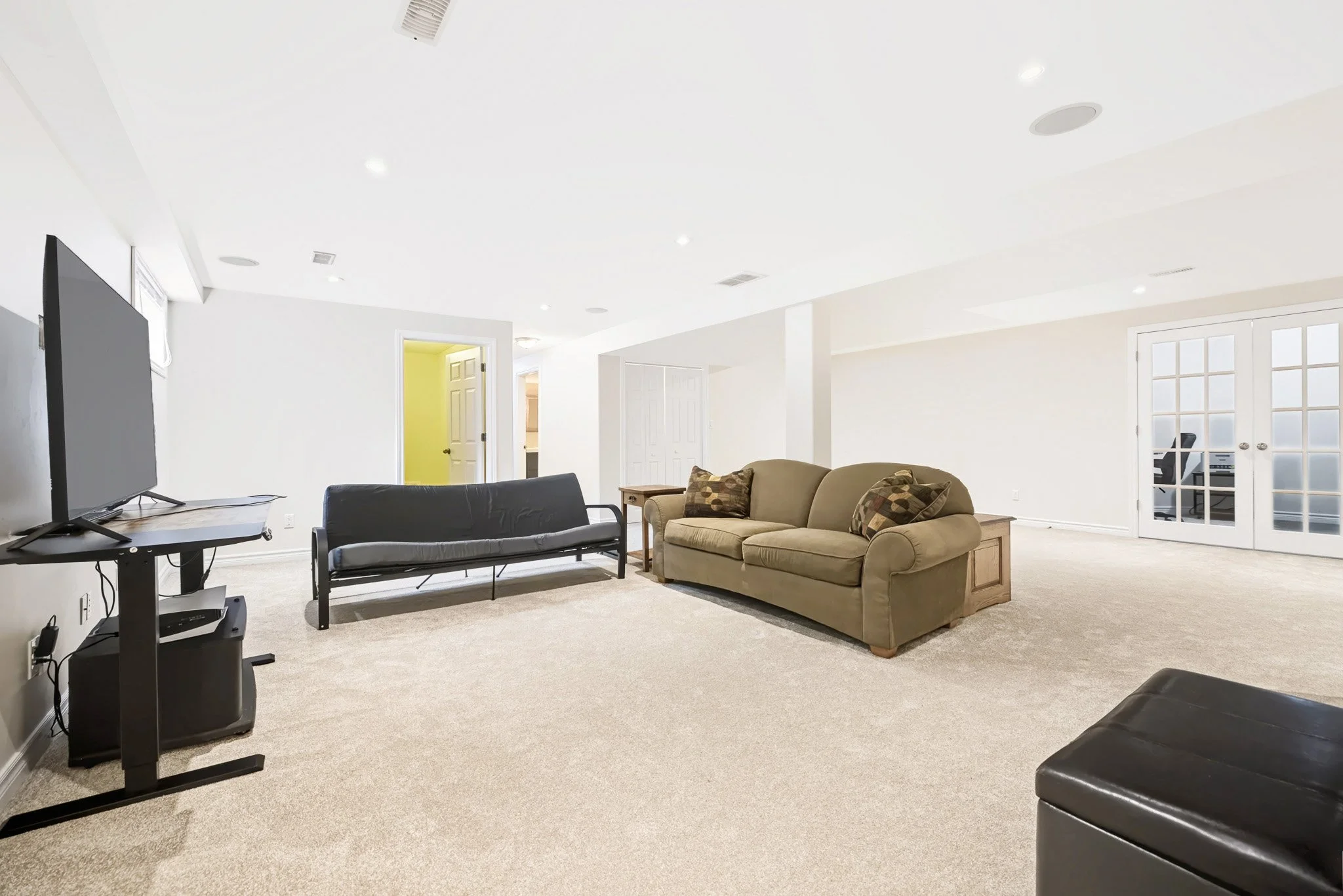 44 Meadowglen_0050.jpg