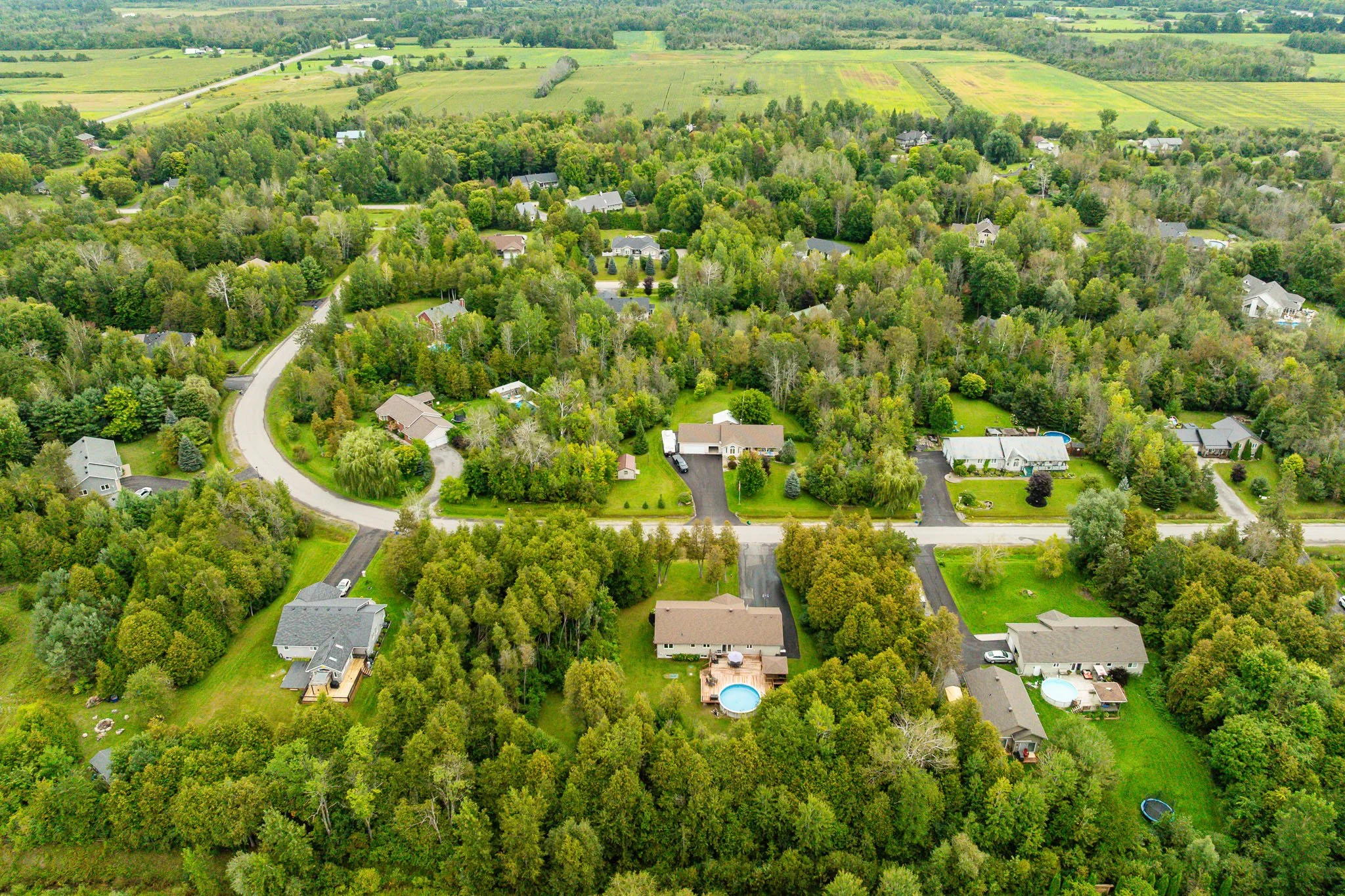 44 Meadowglen_0064.jpg