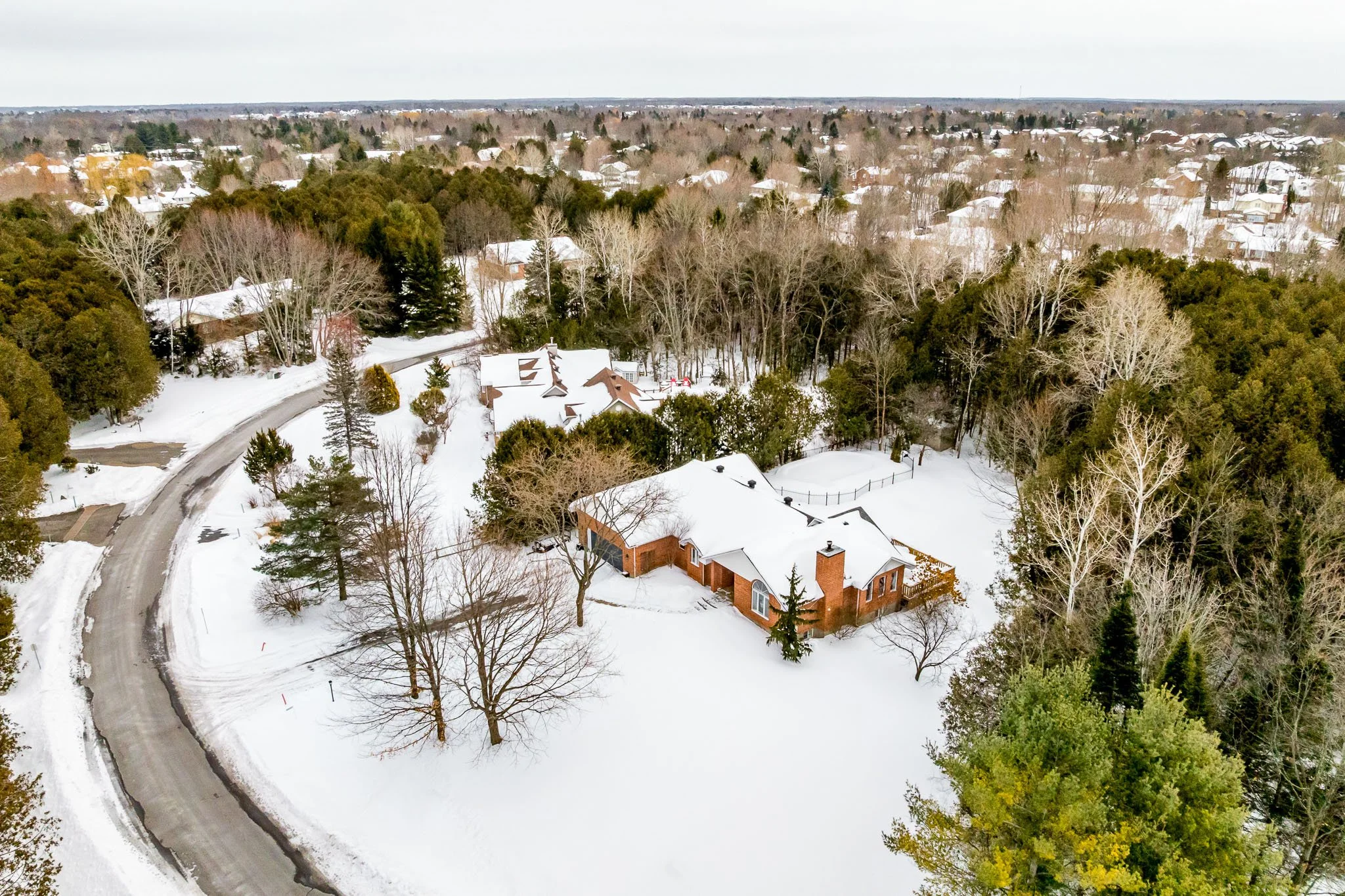 6492 Waddion_Ext_001.jpg