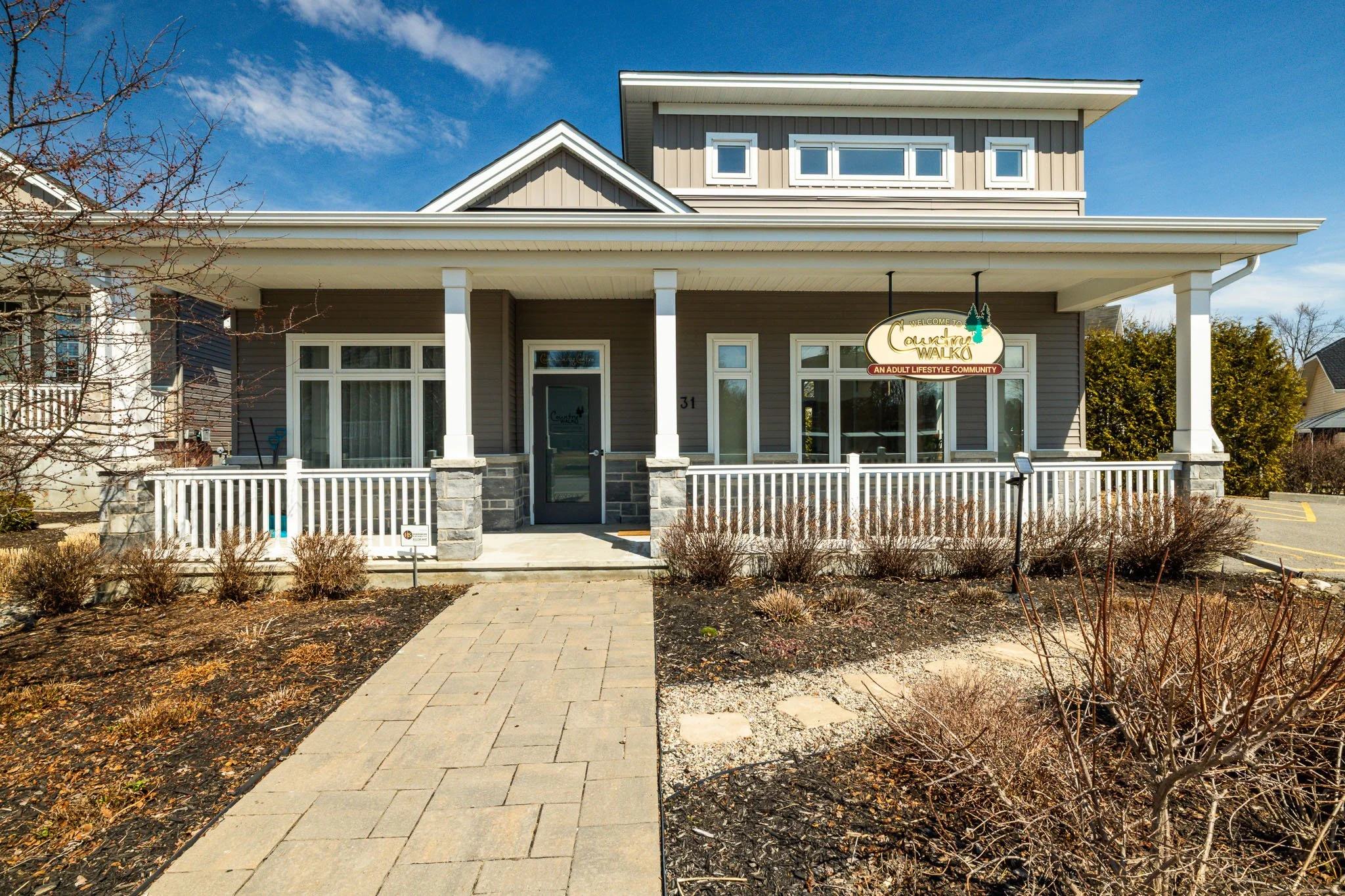 156 Oxford St W_047.jpg