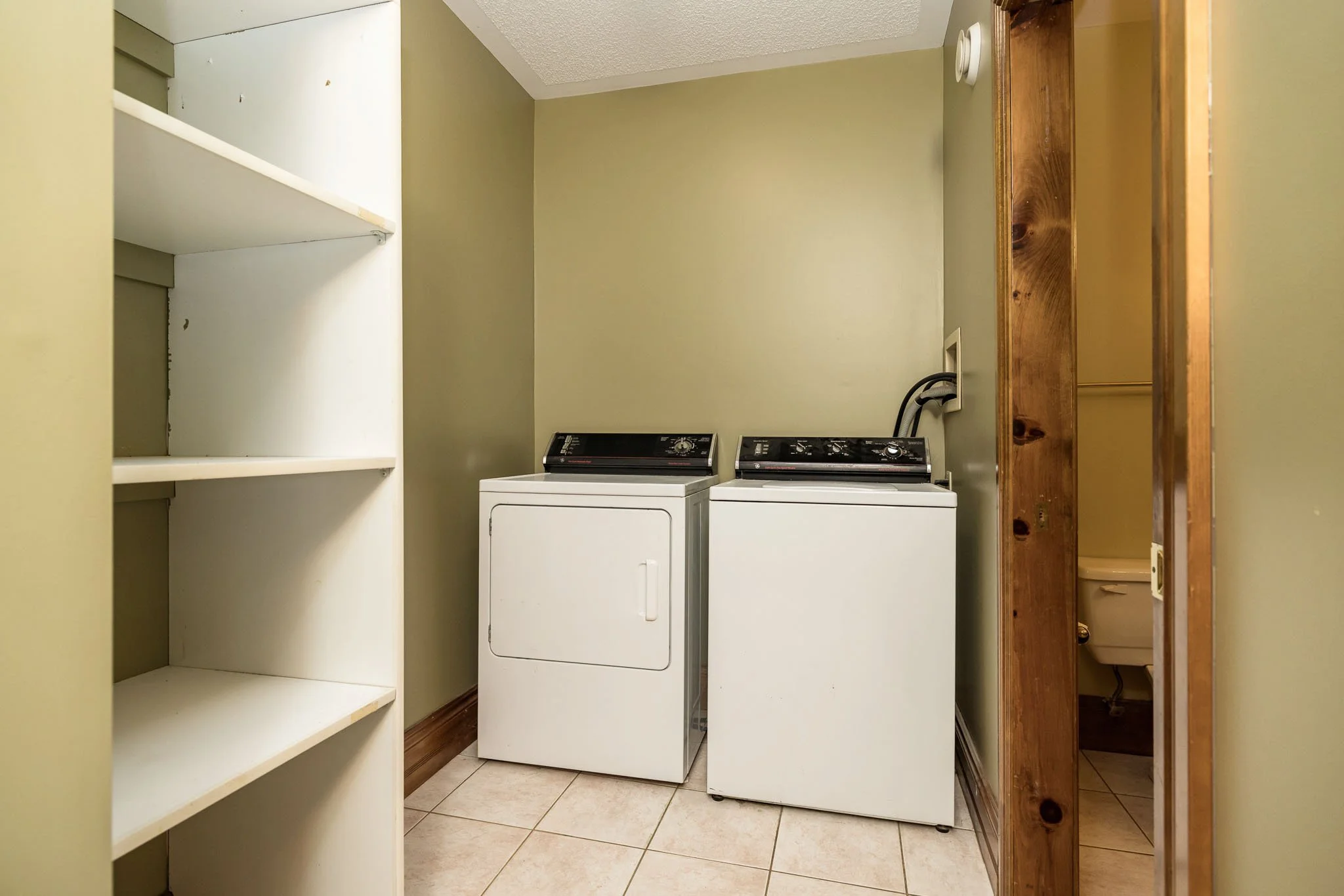 605 Big Rideau_025.jpg