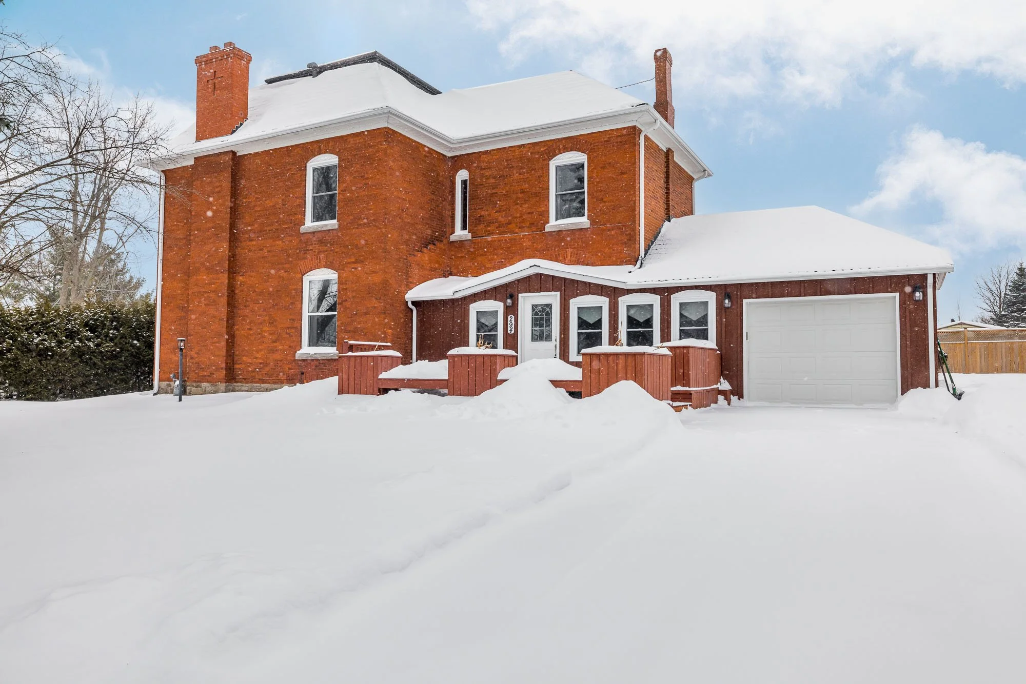 294 Dumbrille_001.jpg