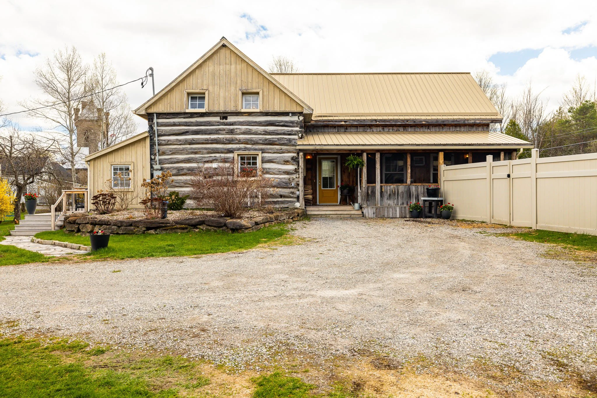 9585 Hwy 15_054.jpg