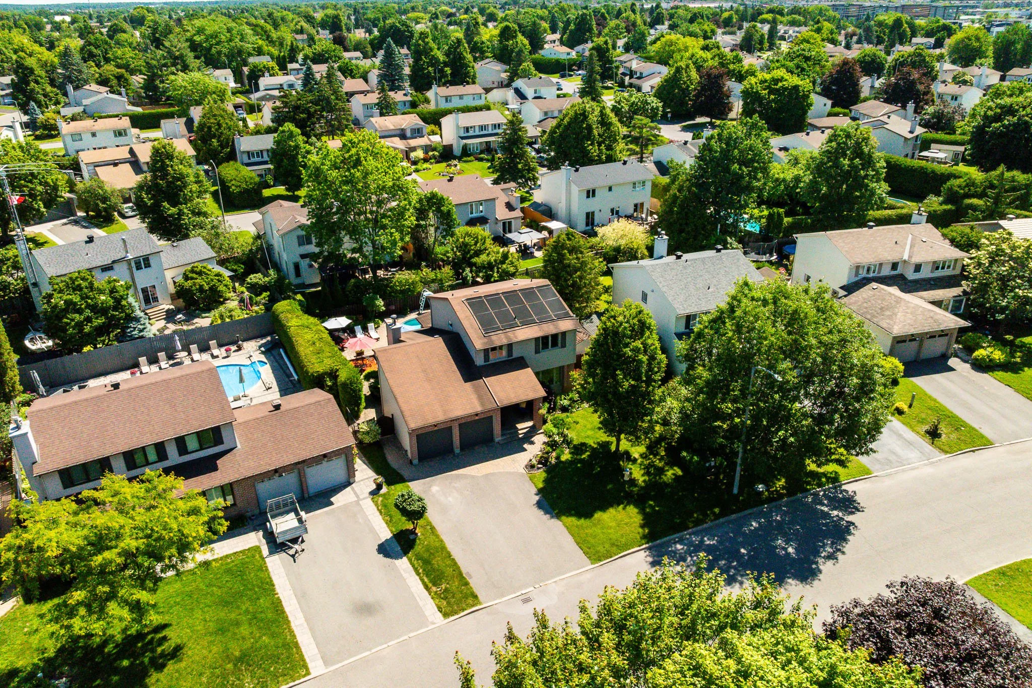 1821 Woodhaven_0002.jpg