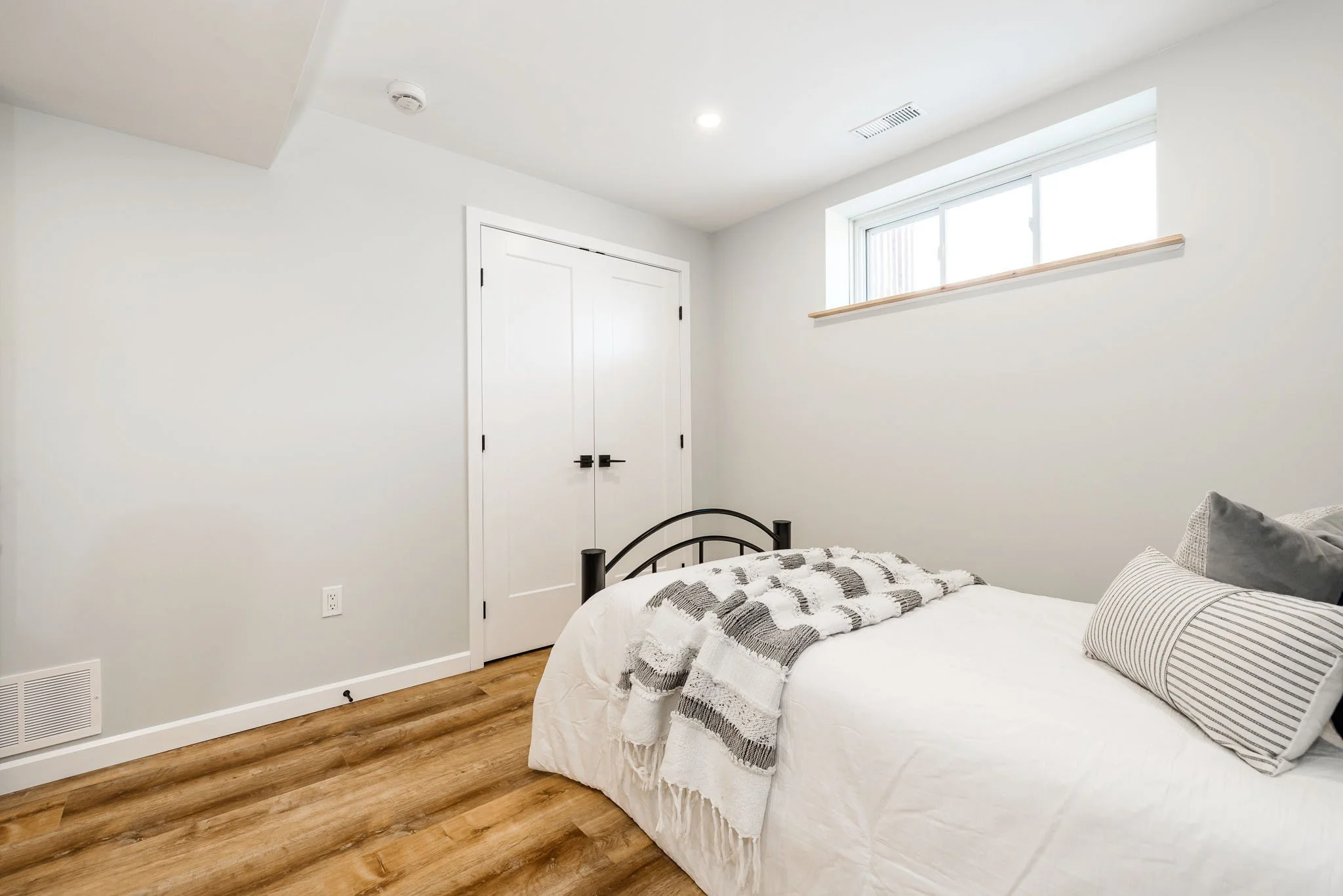 10625 Loughlin_047.jpg