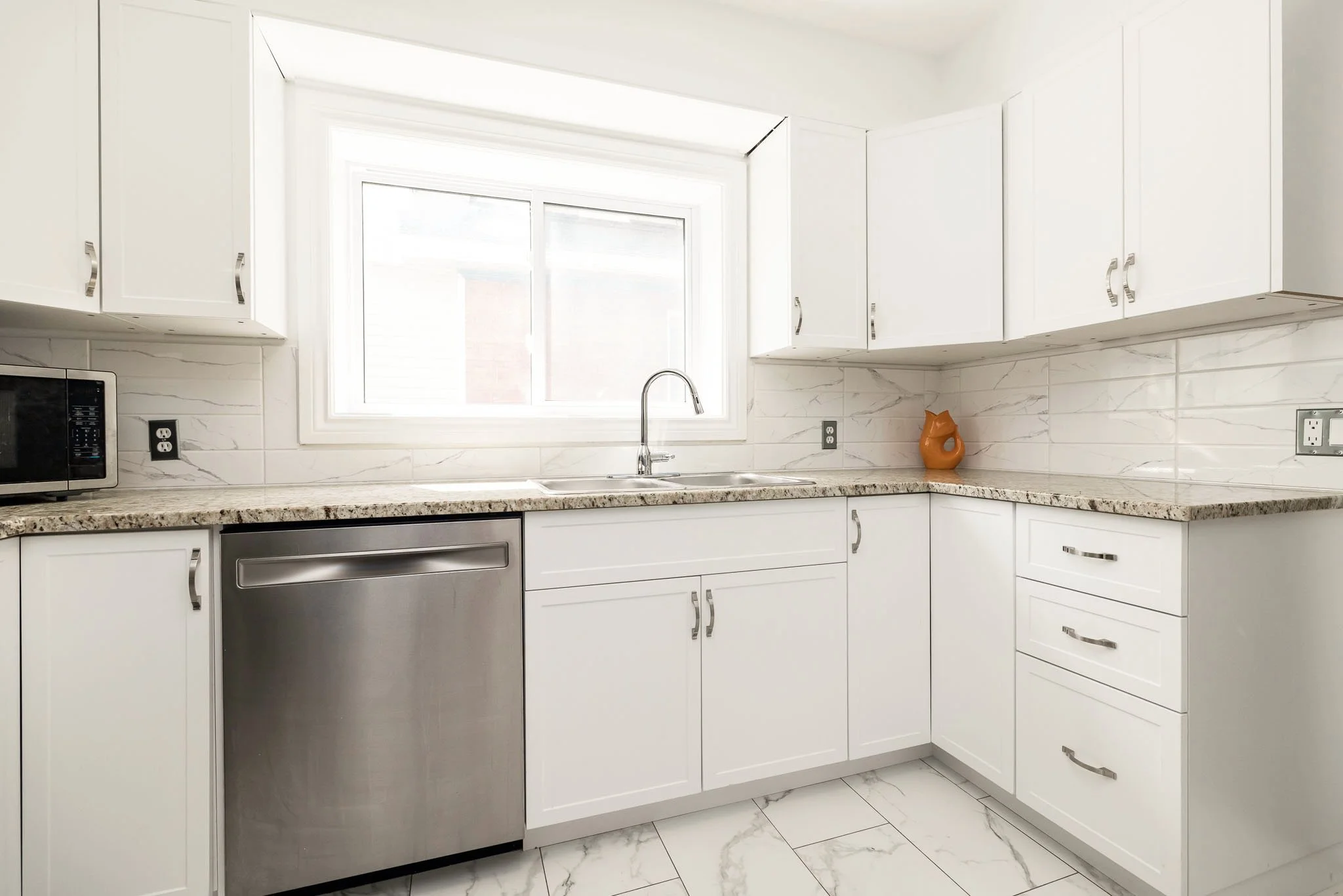 75 Wilson St W_020.jpg
