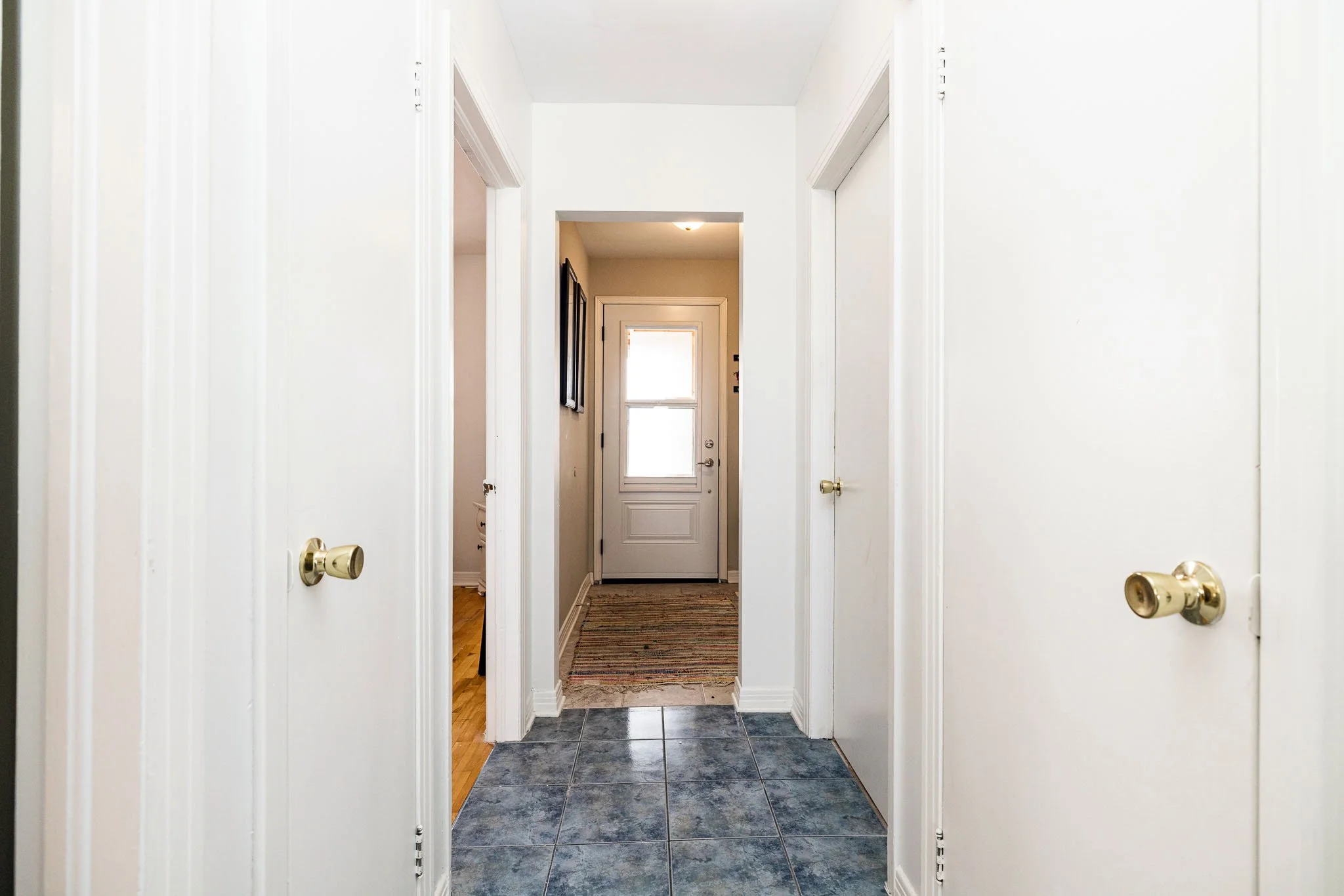 1052 Notre Dame_018.jpg