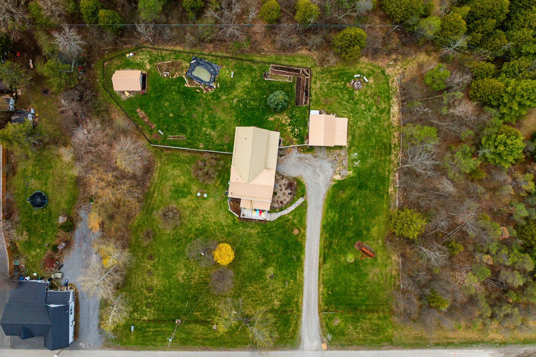 9585 Hwy 15_058.jpg