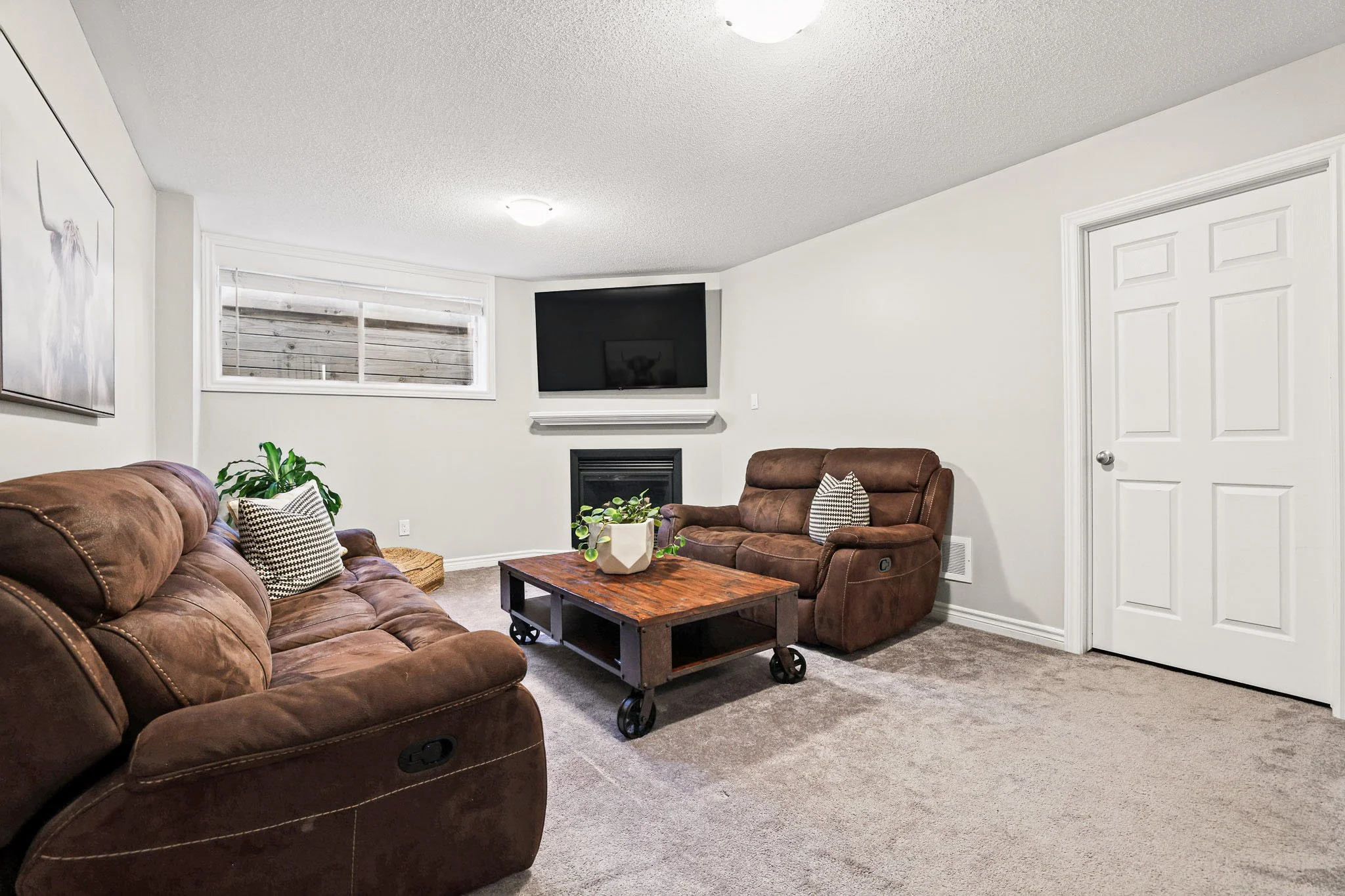 151 Calvinton_0041.jpg