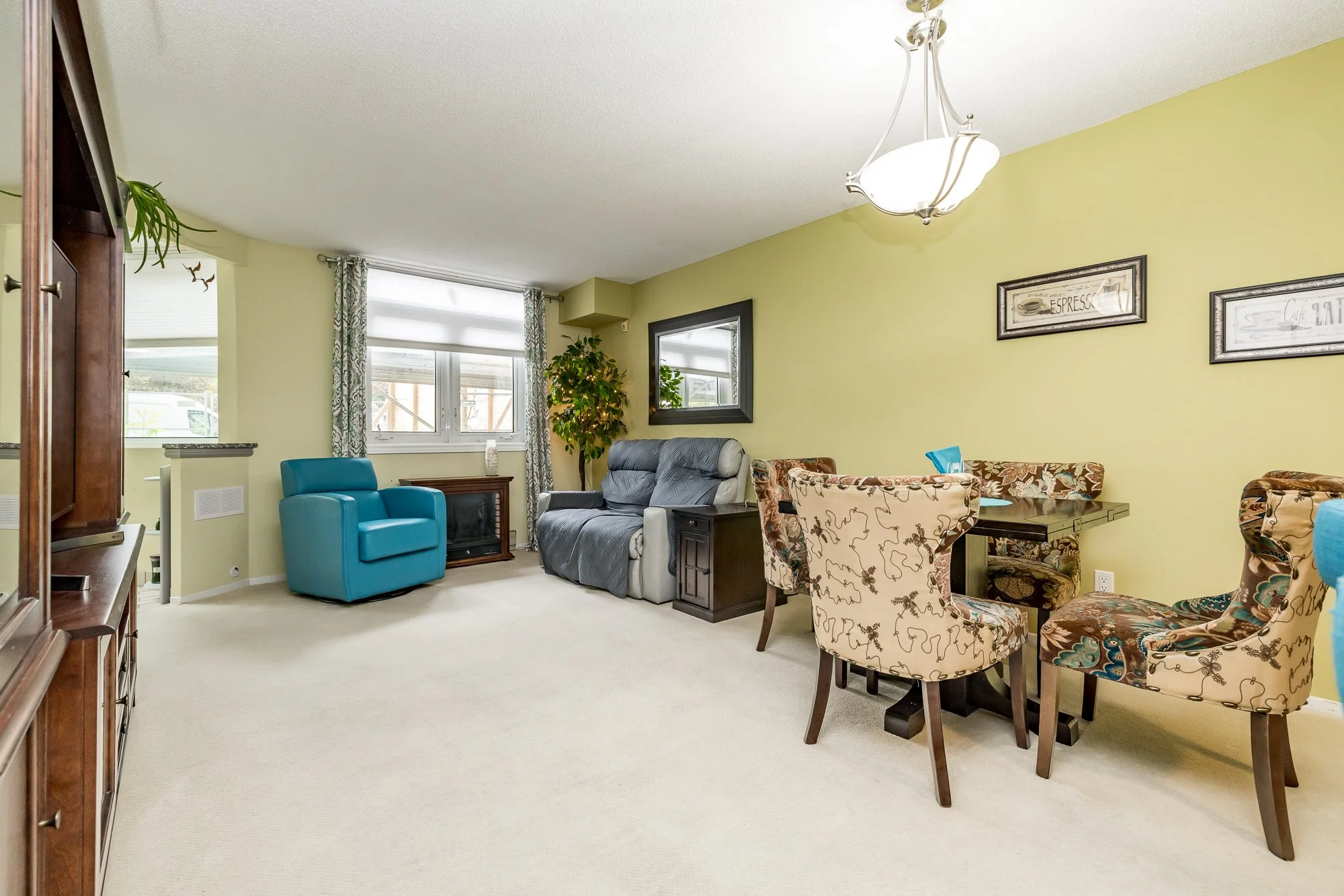 1025 Grenon 115_010.jpg