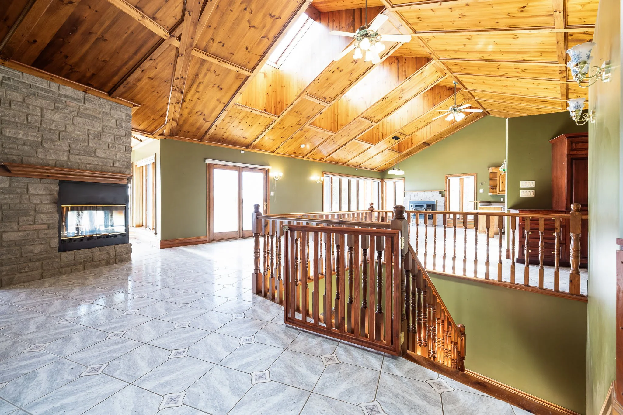 605 Big Rideau_011.jpg