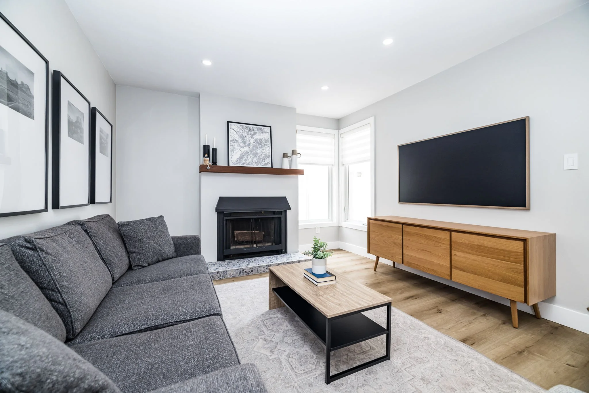 6066 Ridgelea_011.jpg