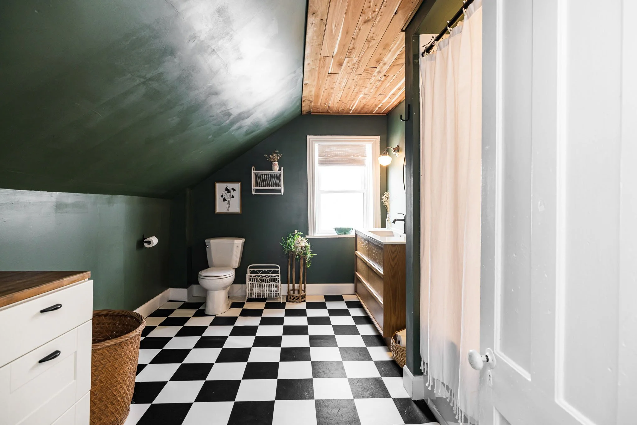 23 Norma St S_048.jpg