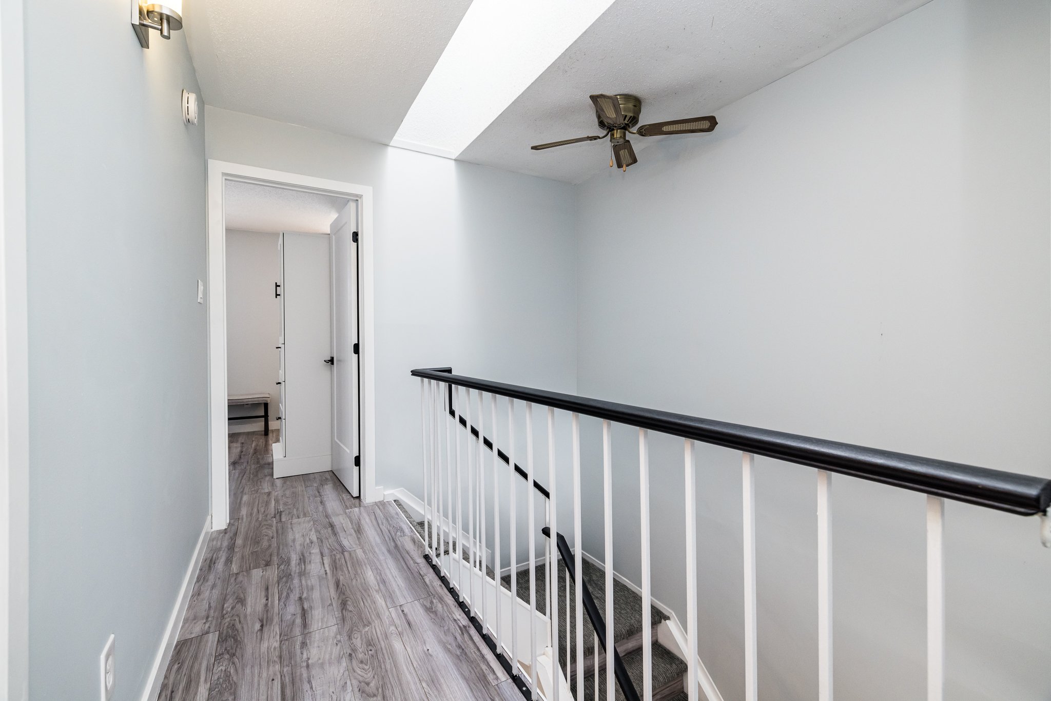 128 Pickwick_028.jpg