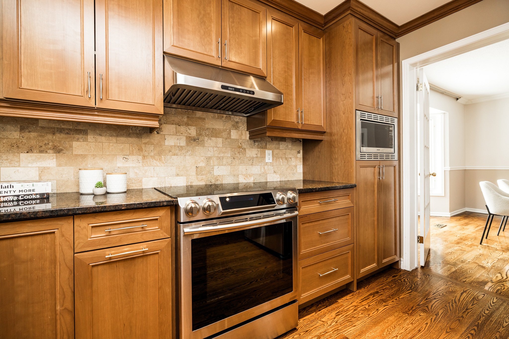 375 River Ridge_032.jpg