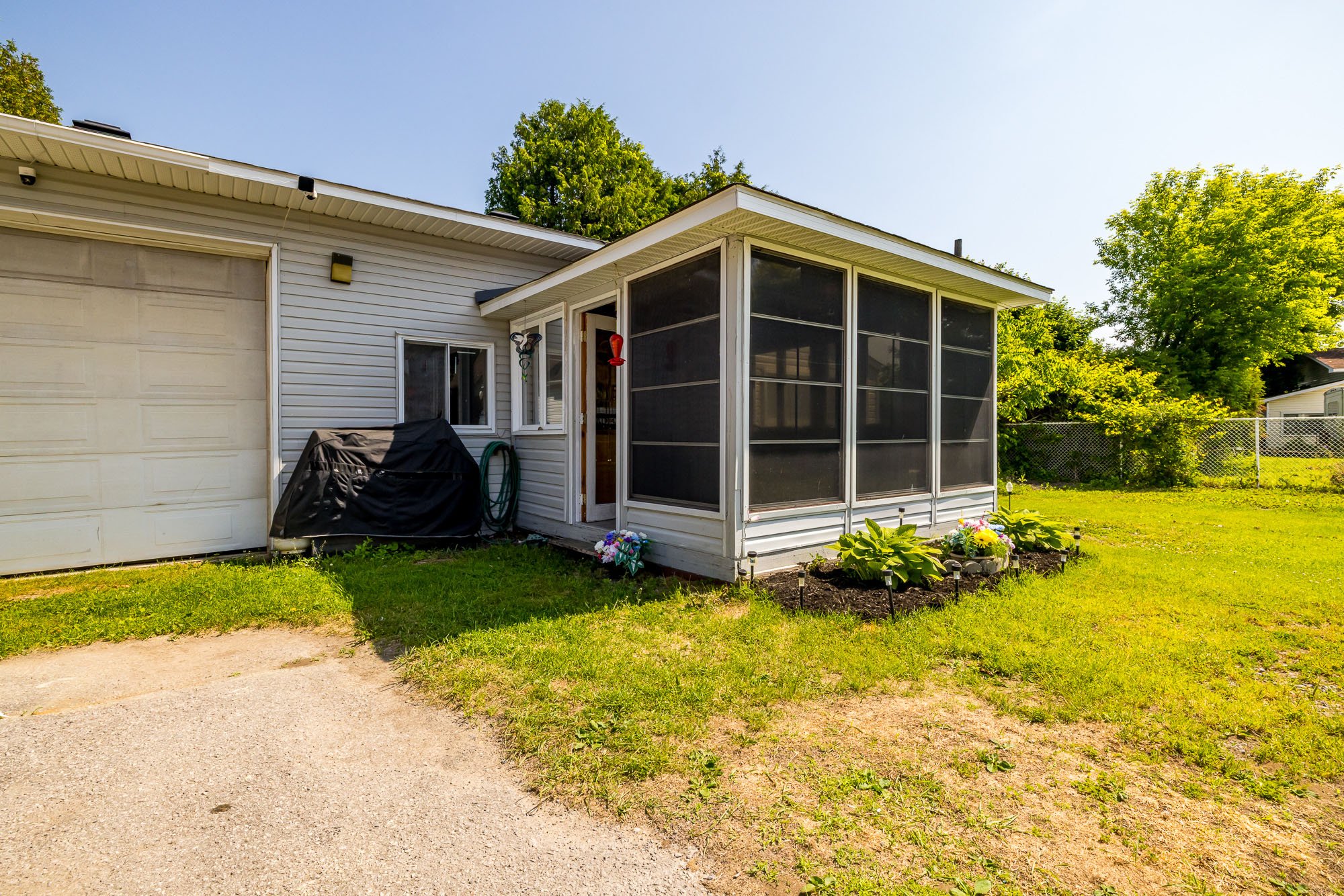 2180 Old Hwy 7__045.jpg