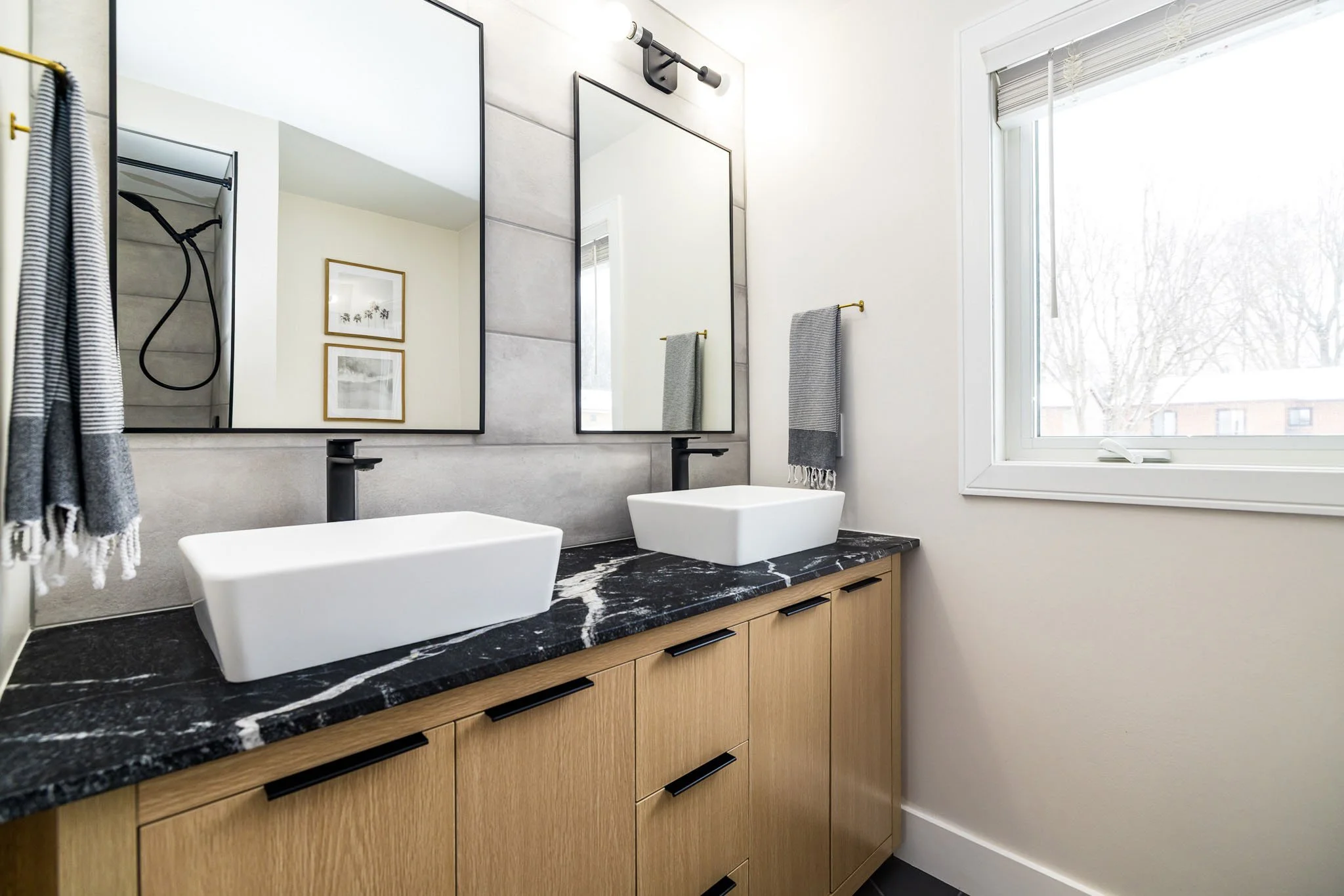 6066 Ridgelea_049.jpg