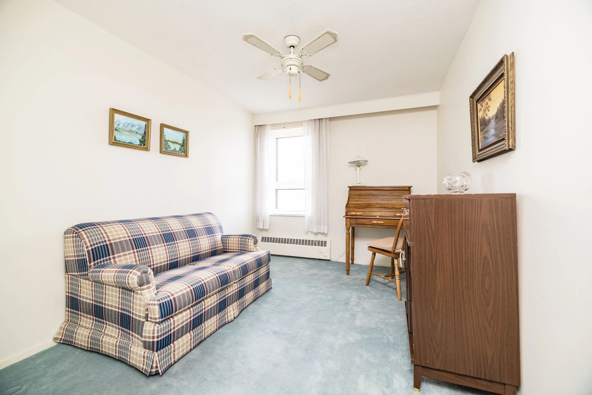 1356 Meadowlands 701_034.jpg